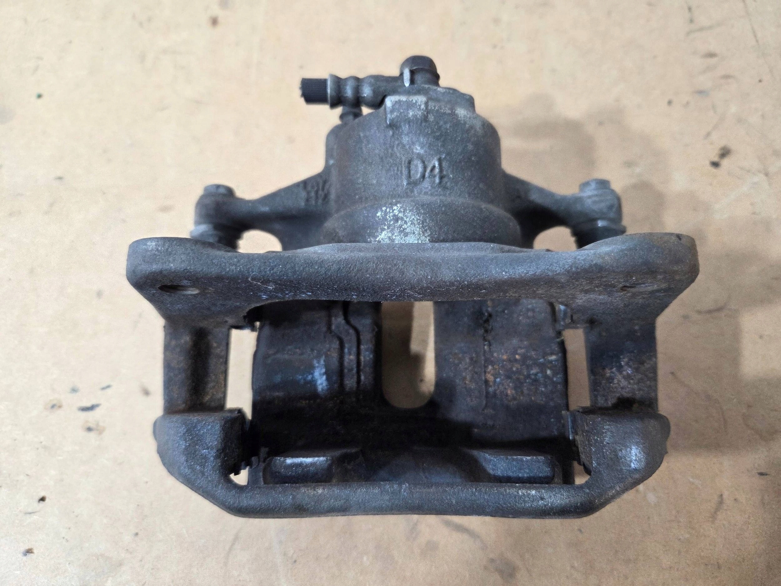 Toyota C-HR and caliper brake front left (B828)