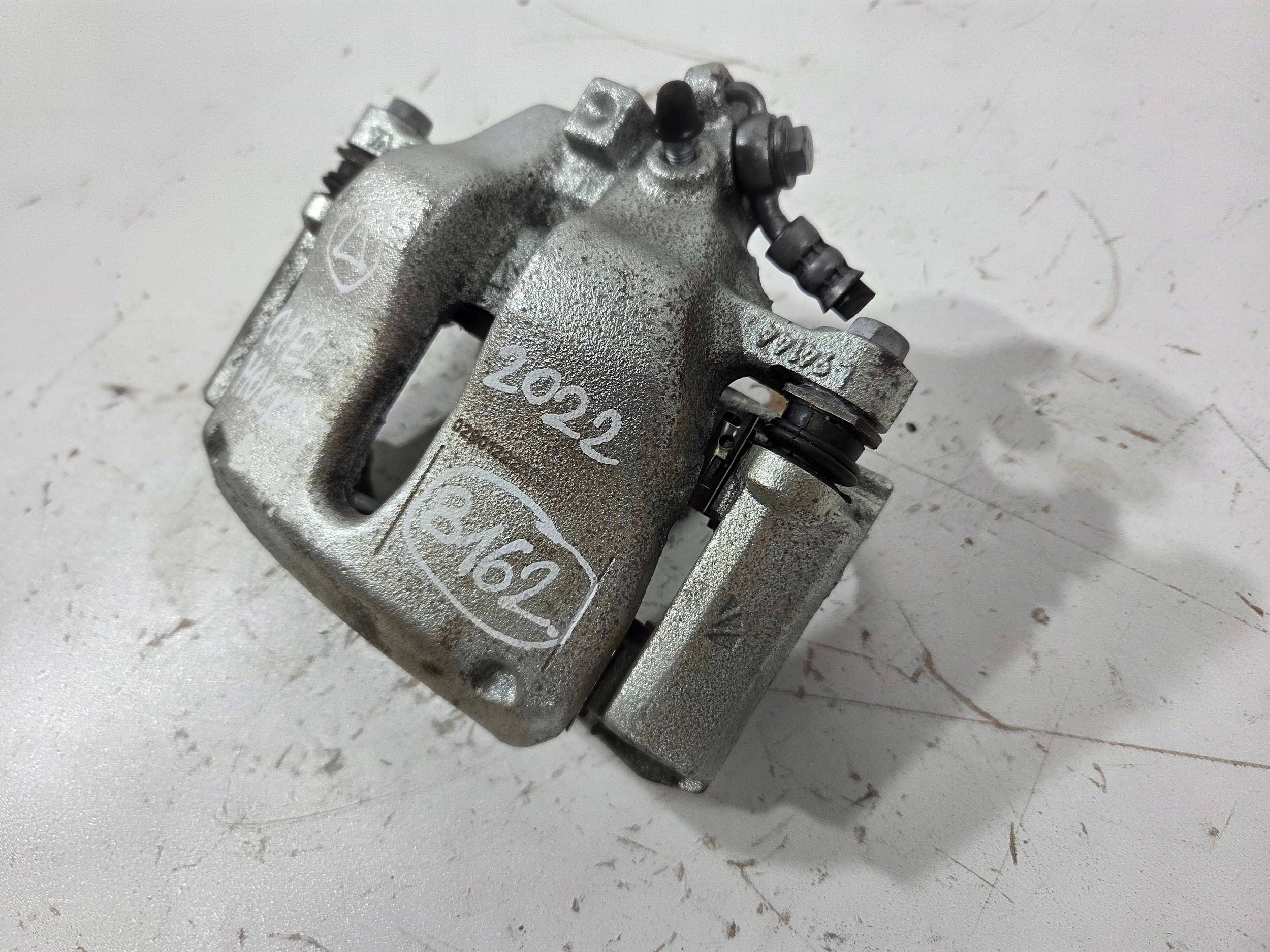 Opel Mokka B caliper brake front left L94144 (B162)