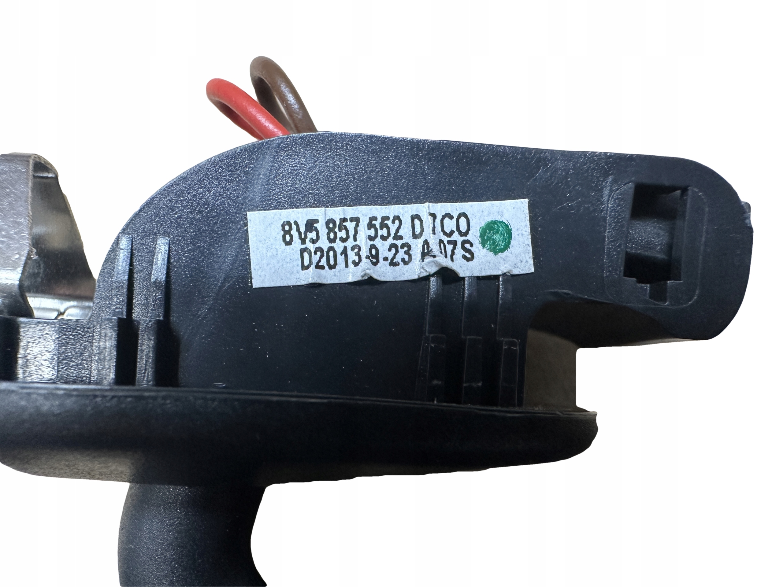 AUDI A3 8V Blende Abdeckung PRZECIWSLONECZNA rechts 8V5857552D