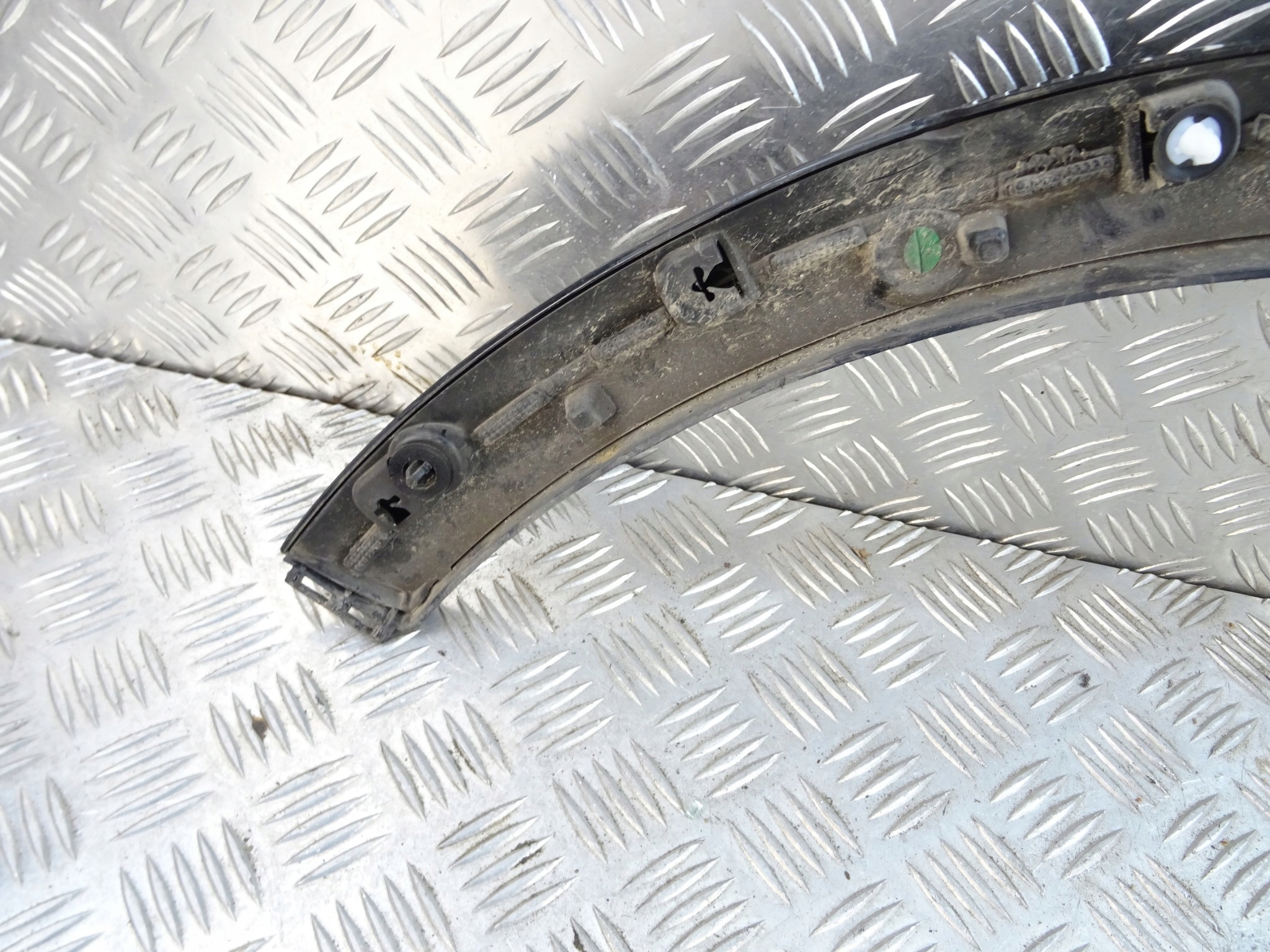 RENAULT MEGANE 5 V E-TECH modanatura per parafango sinistra posteriore 767196132R