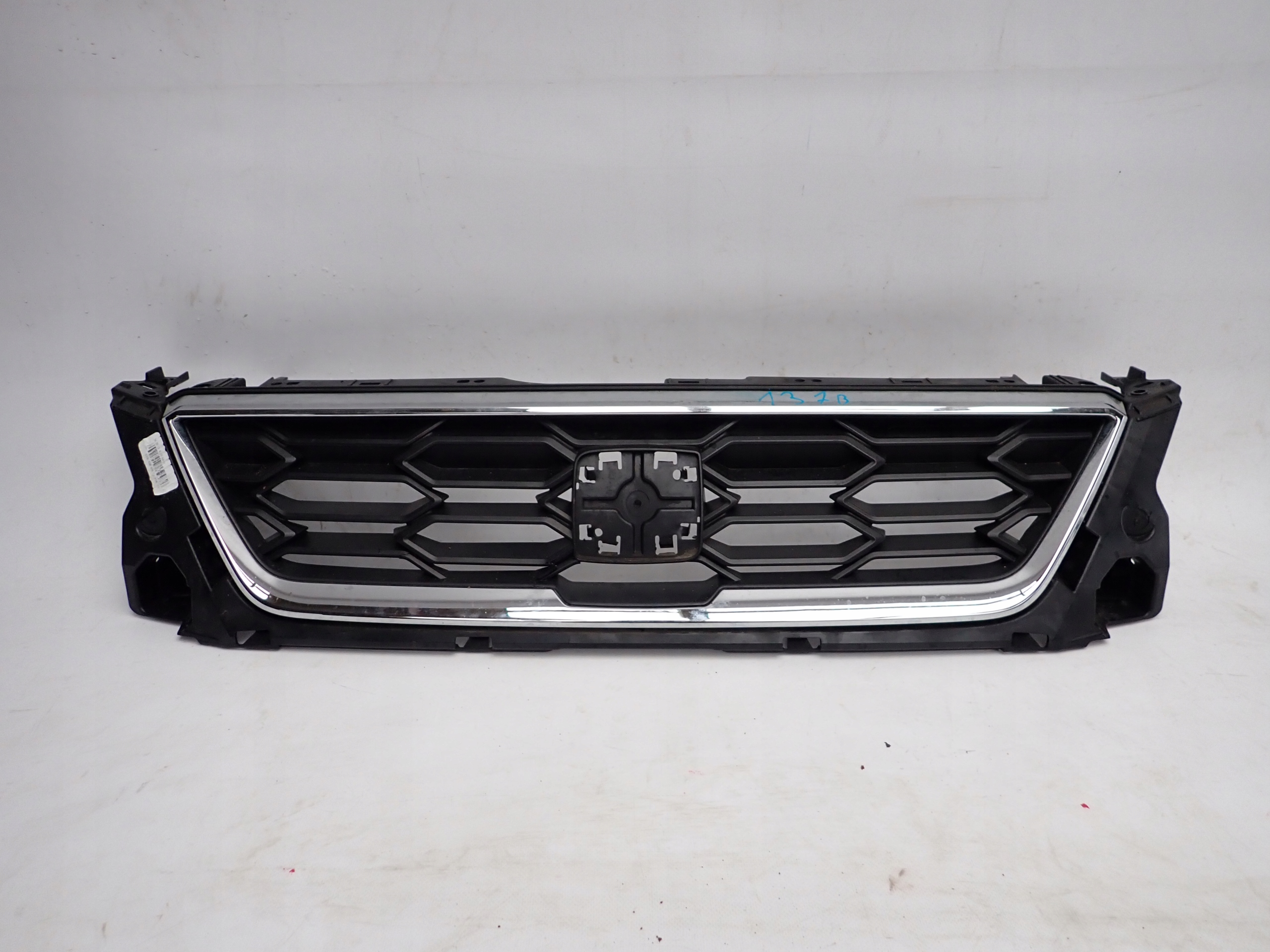 SEAT Ibiza 6F0 Kühlergrill FRONTGRILL Kühlergitter 6F0853654FM - Thumbnail 1
