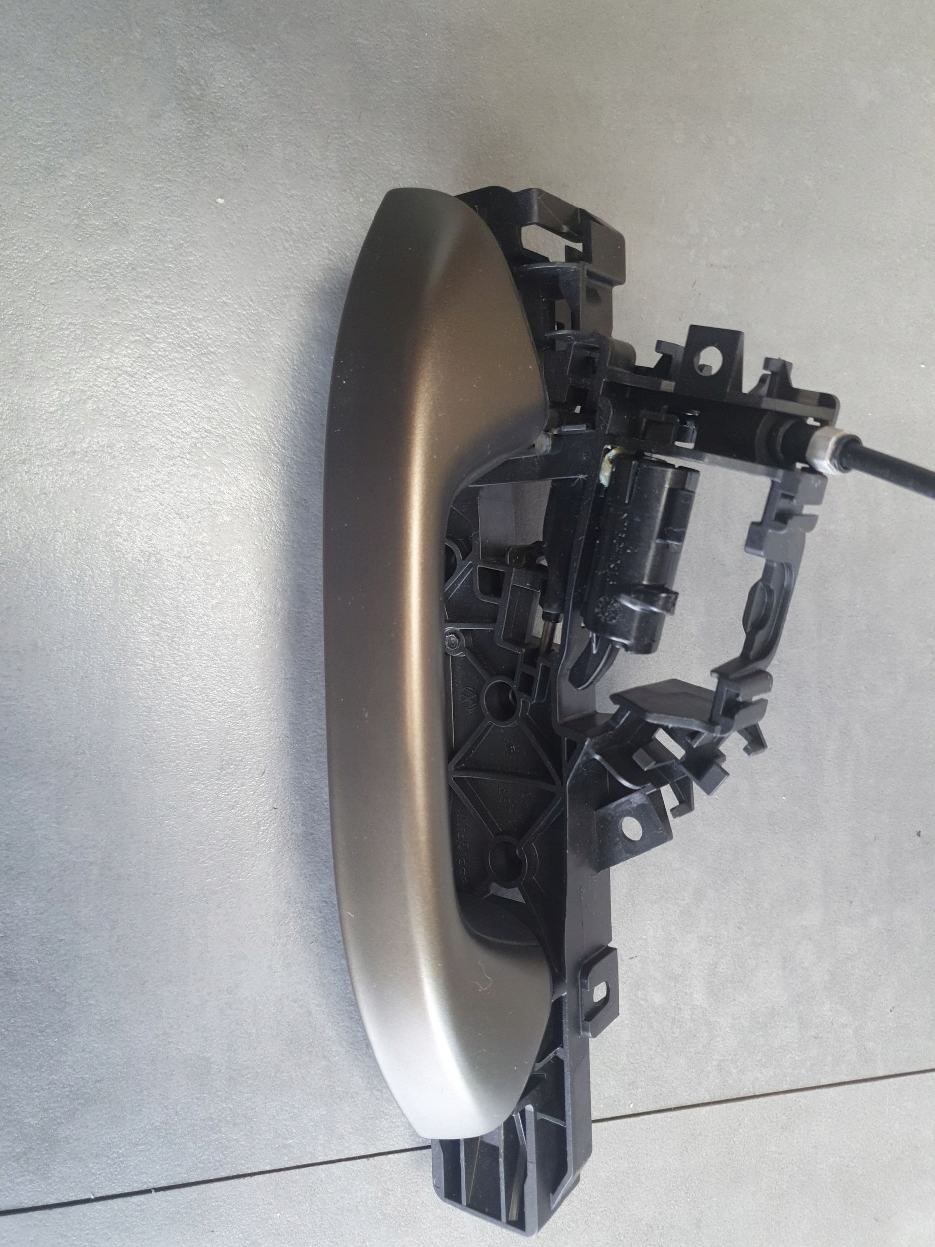 Cupra Formentor handle exterior left rear part rear 5H0837205 LS8A