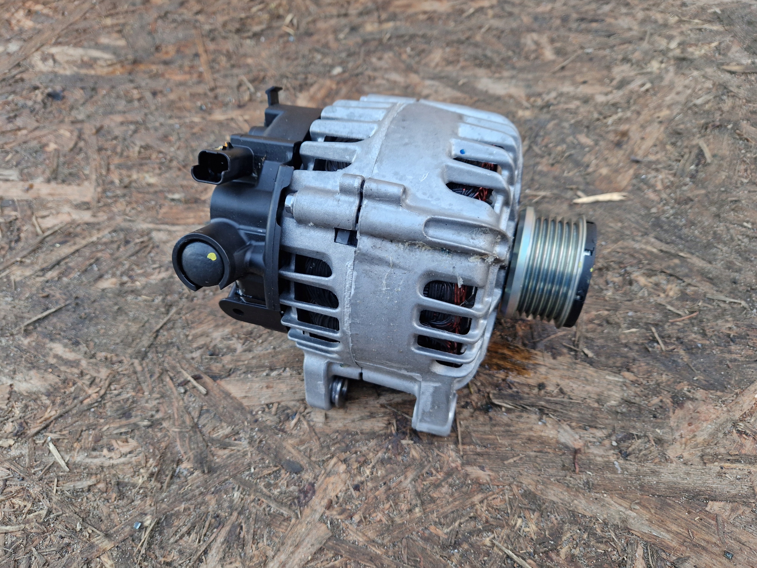 ALTERNATOR PEUGEOT CITROEN OPEL 1.5 HDI 9861586380