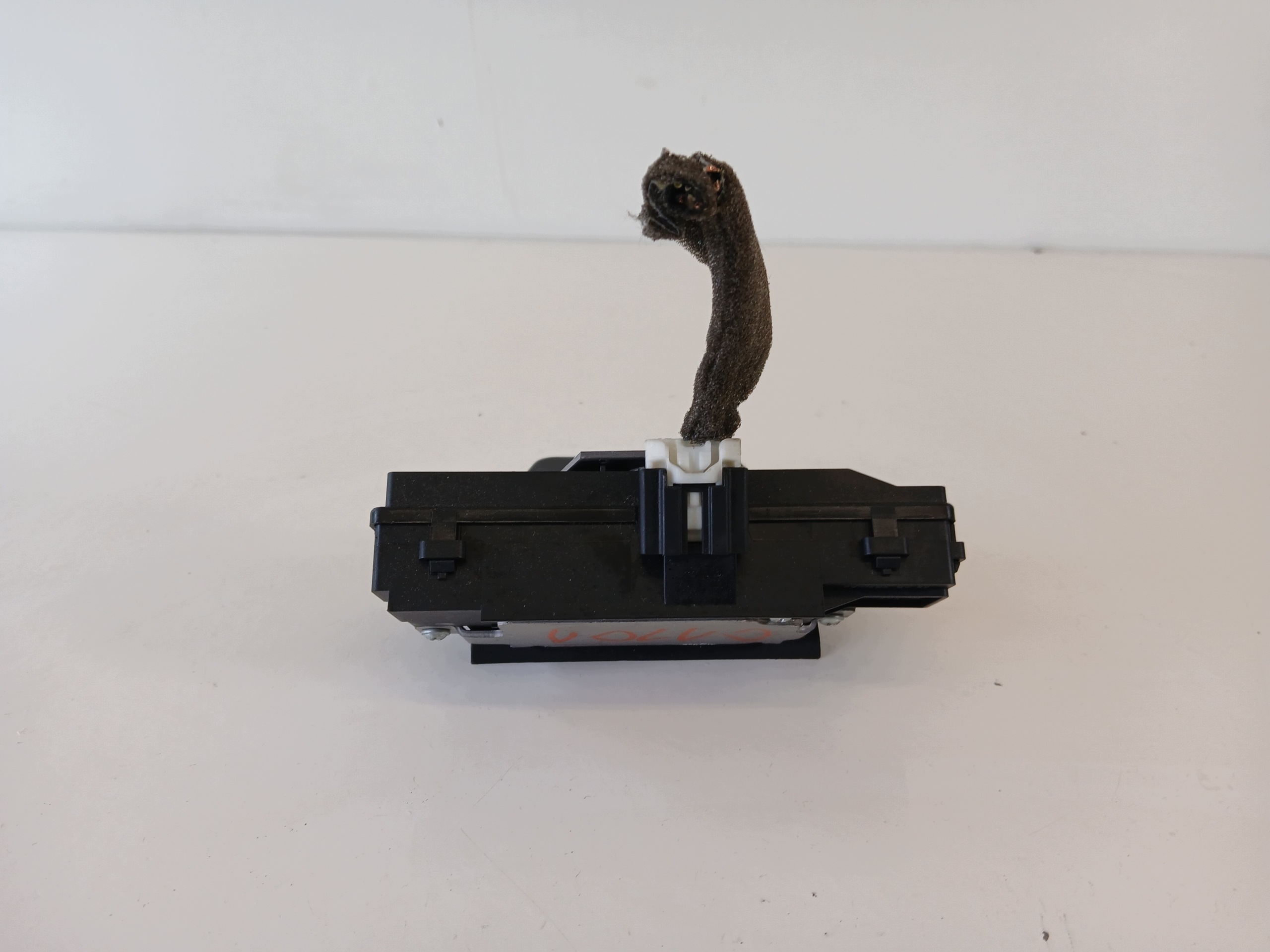 VOLVO V50 lock bonnet boot 4N51-A442A66-AM