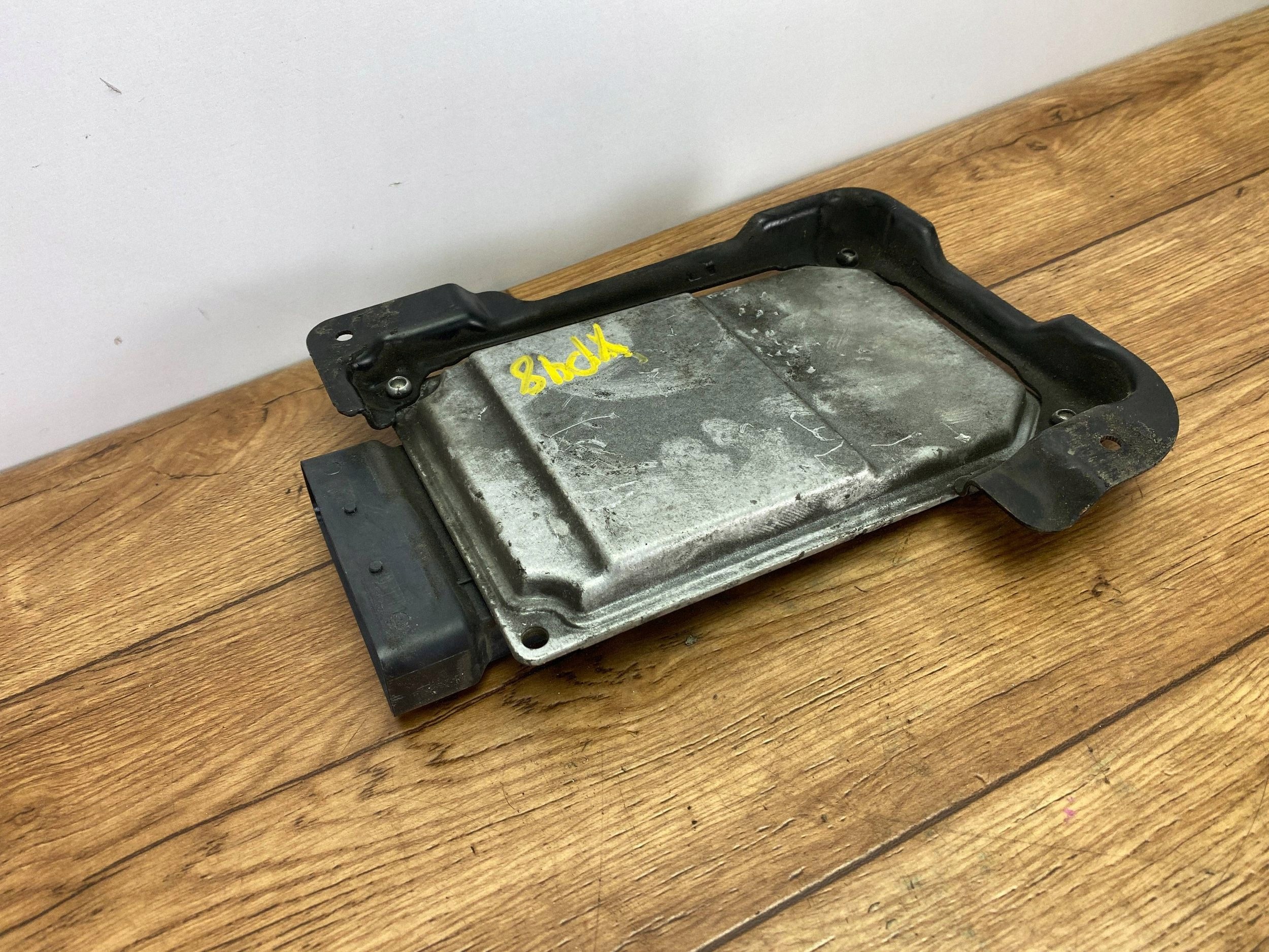 module nadwozia springing Cadillac Escalade IV 2015+