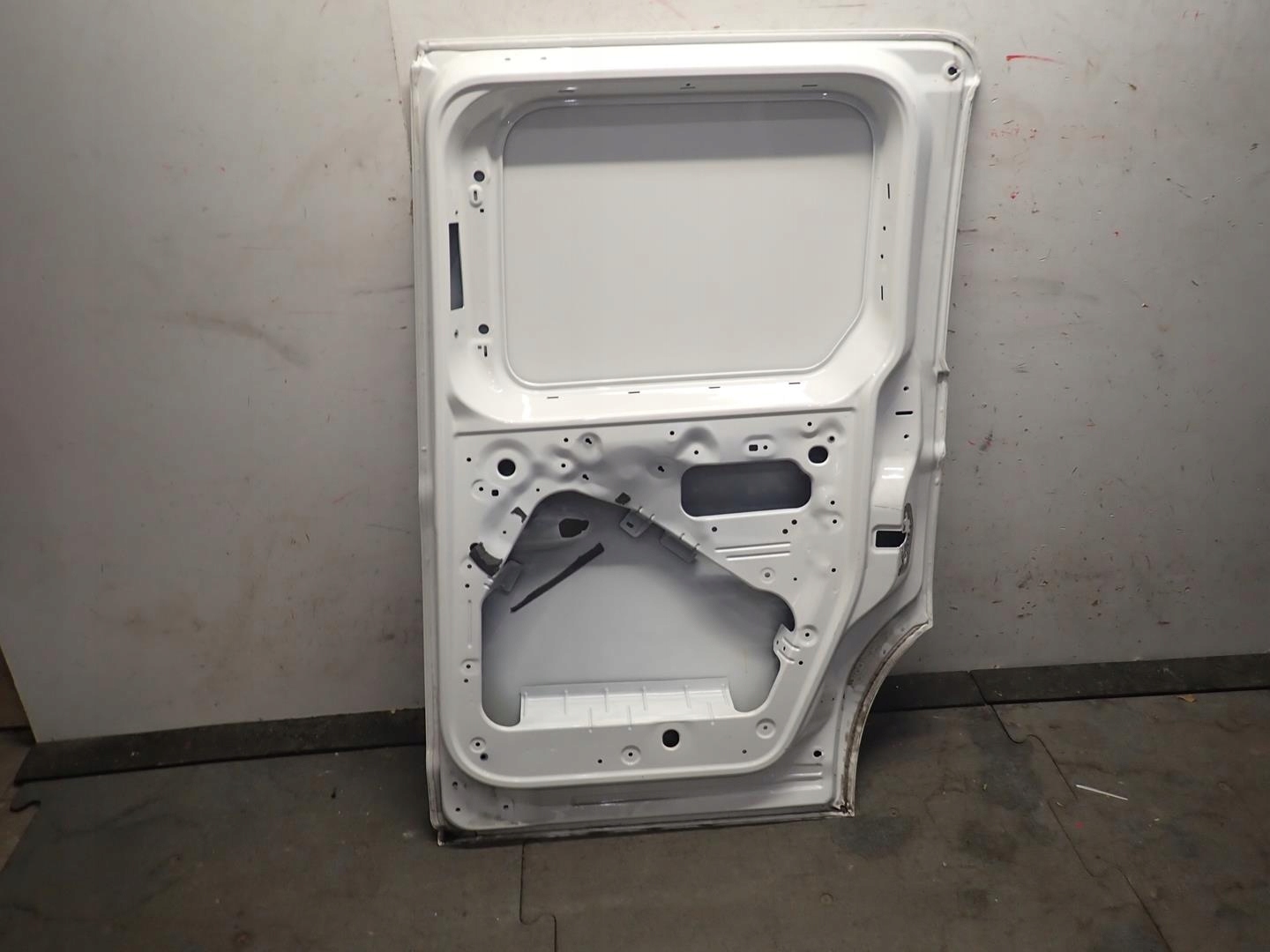 door rear part rear. right sliding VW CADDY 2020- 2K7