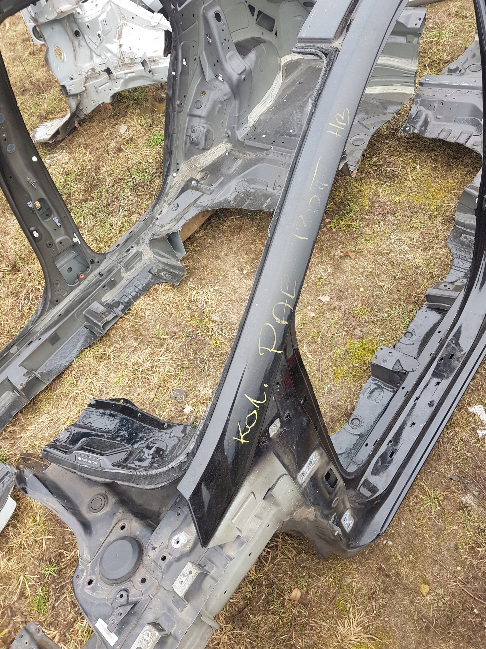HYUNDAI I30 II pillar roof left right front 12