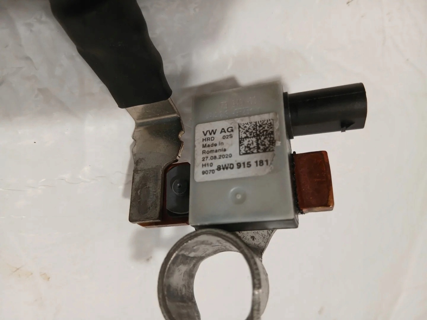 AUDI A4 B9 LIFT Batteriemanagement Sensor MINUS 8W0915181