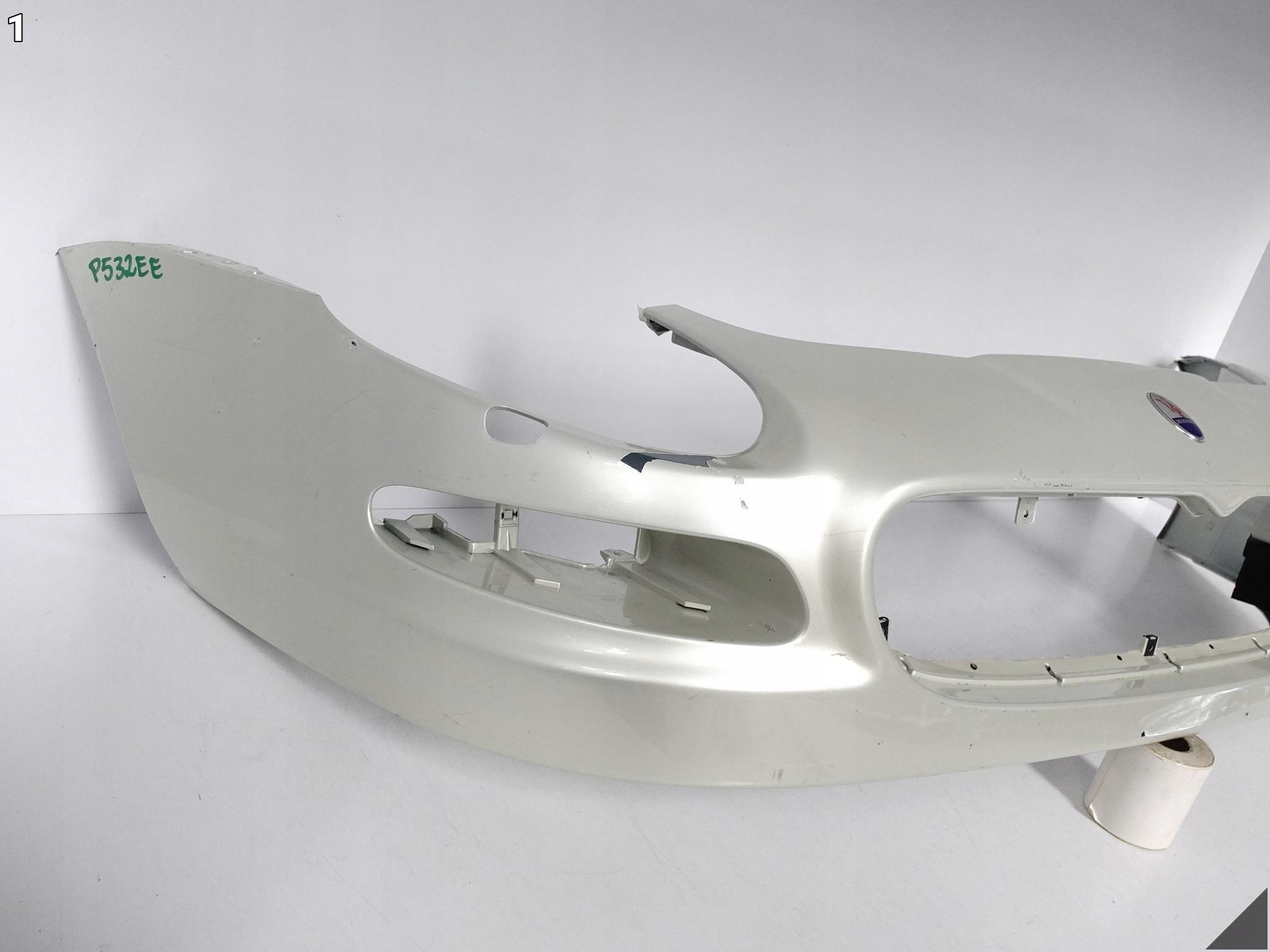 MASERATI 4200 GRANSPORT SPYDER COUPE 04-06 bumper BUMPER front (washers)