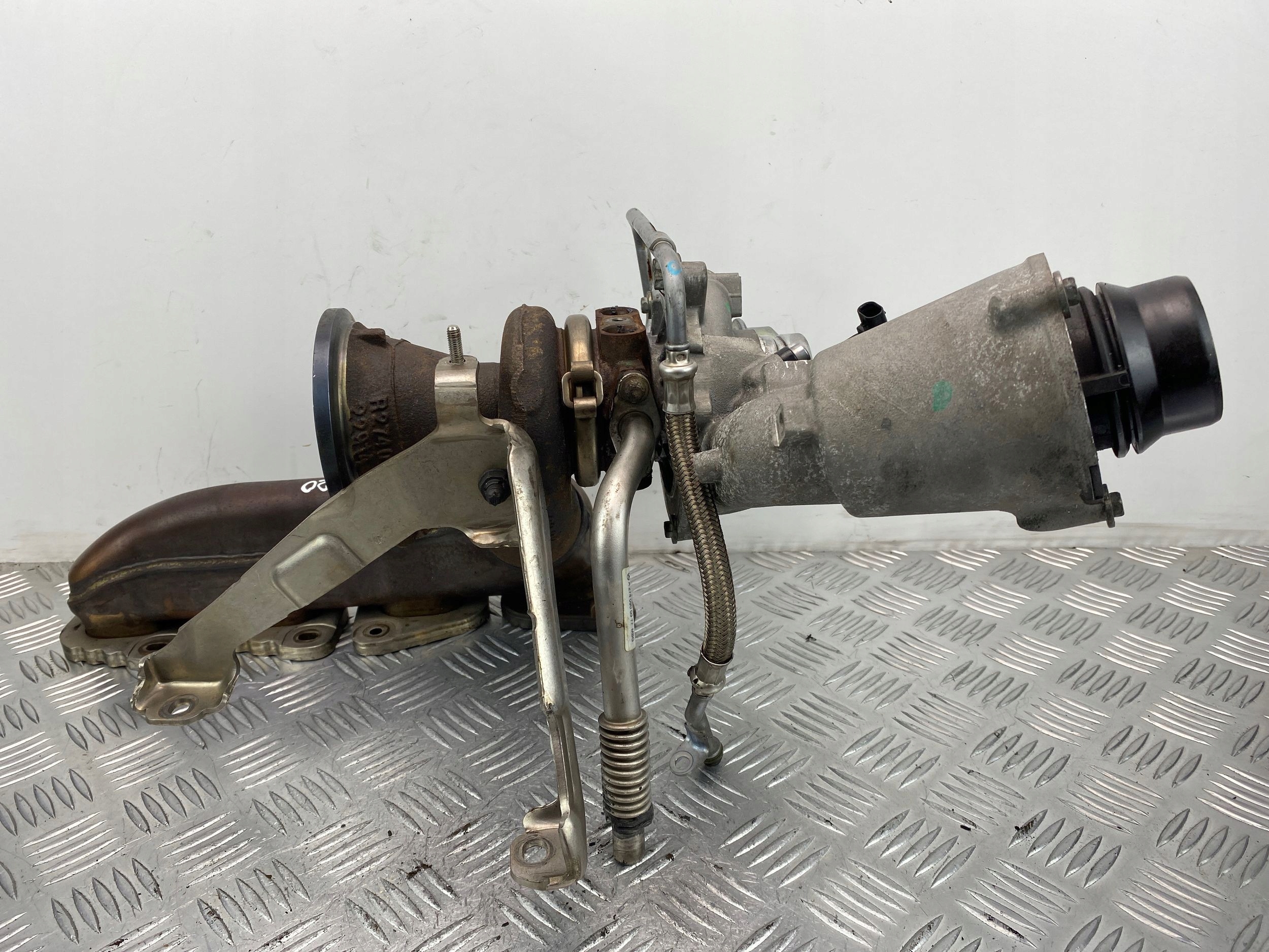 Mercedes C 200 W205 turbo A2740902380