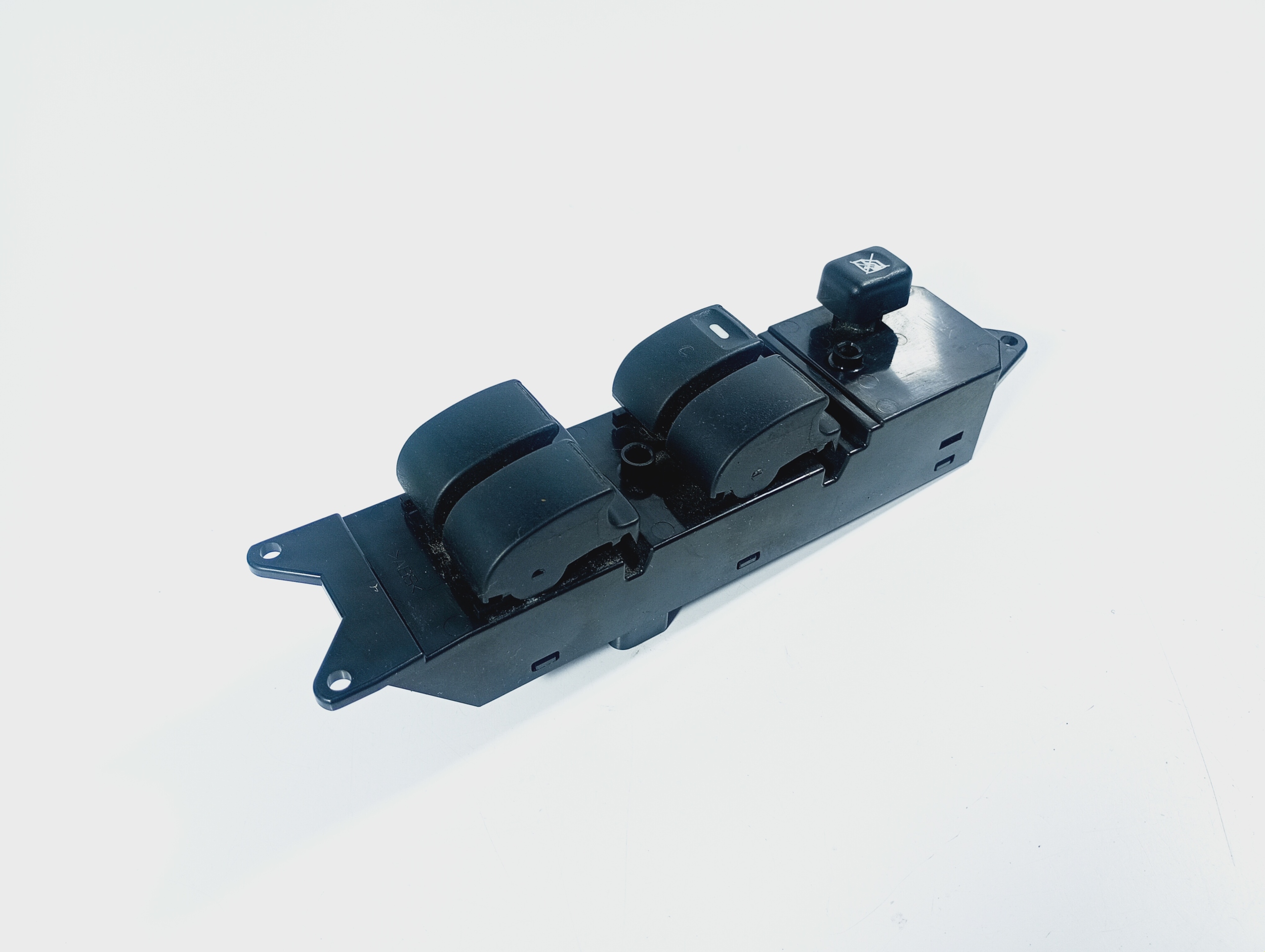 vypínač panel okna levý přední OE 8608A104 MITSUBISHI Outlander 1 a 03-06