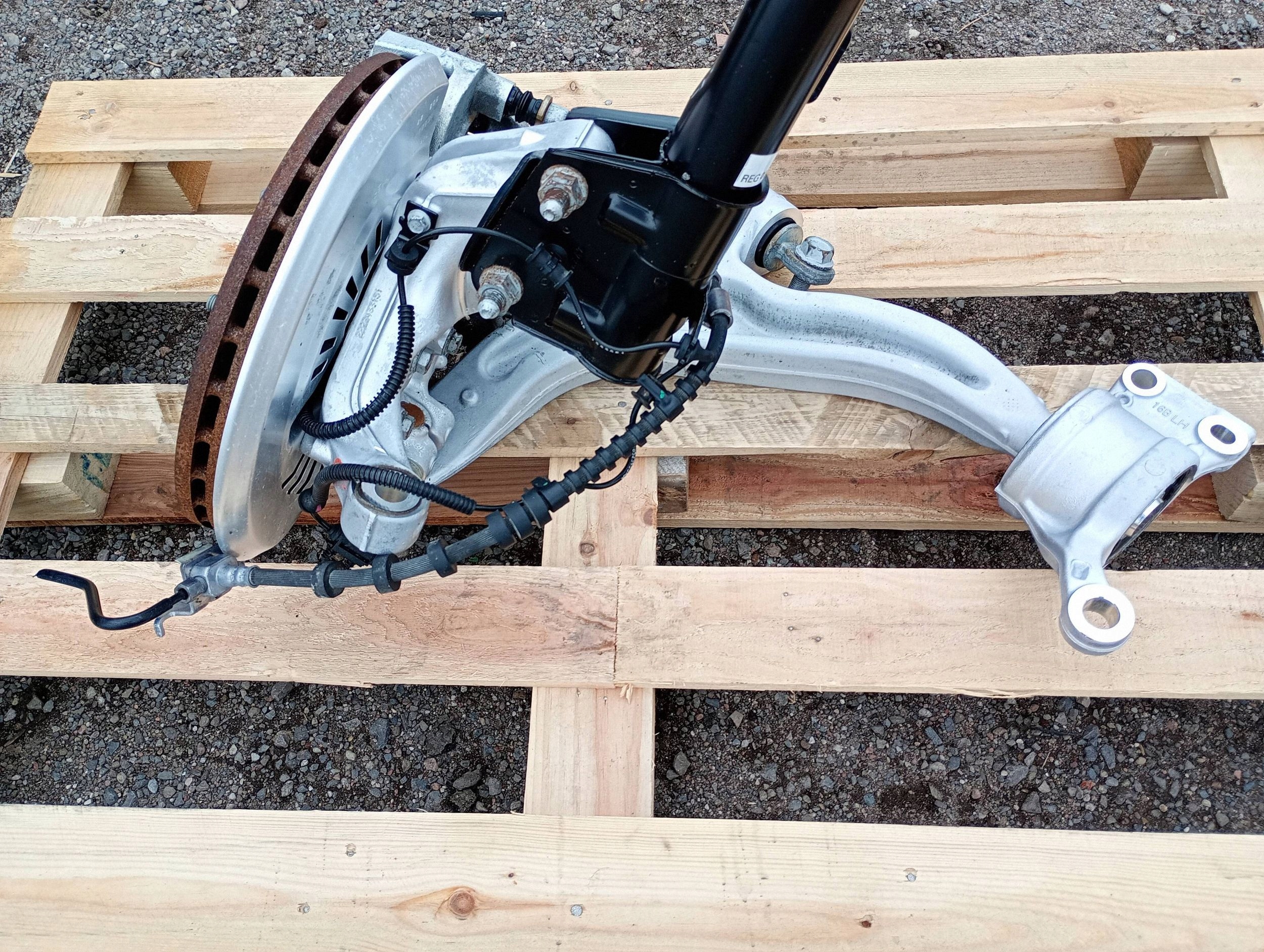 swing arm sususpension komplet left front Chrysler Pacifica 2021