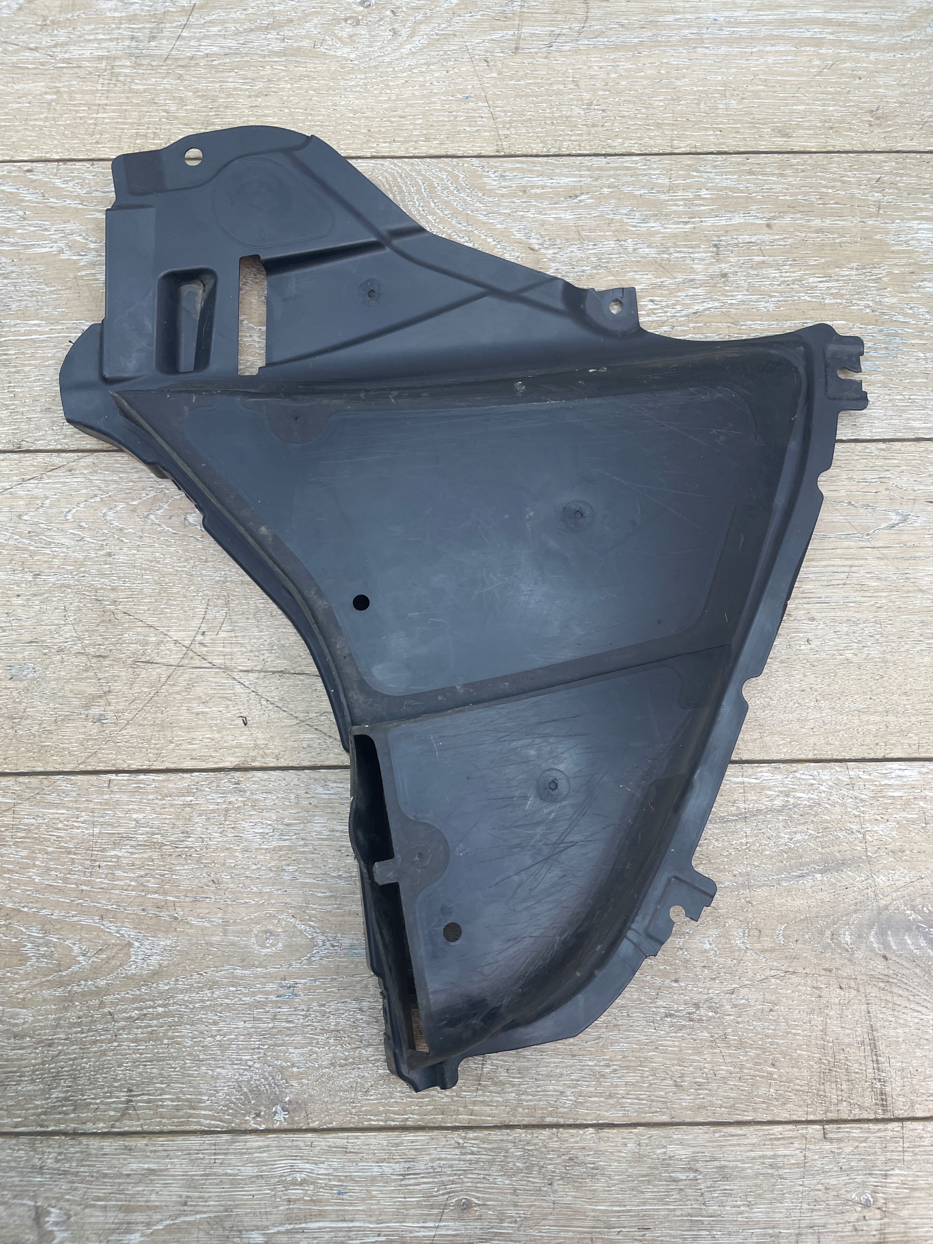 TROJKAT mudguard cover lower front left BMW 5 G30 G31 m-packet 8060031