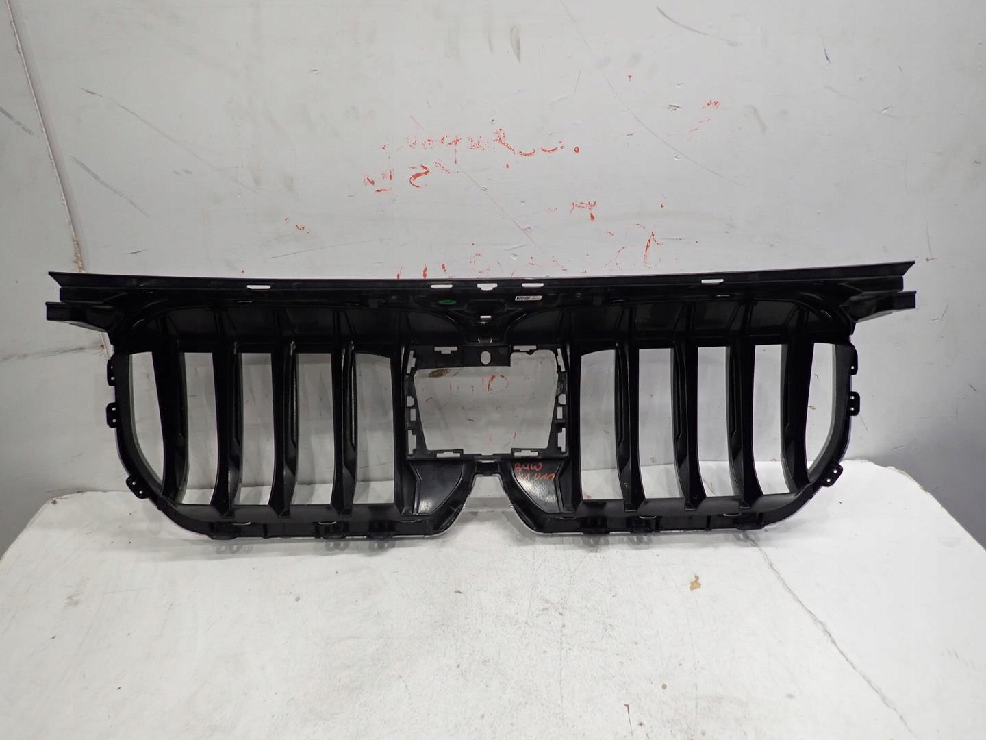 GRILL BMW X1 U11 2022- 185178-11