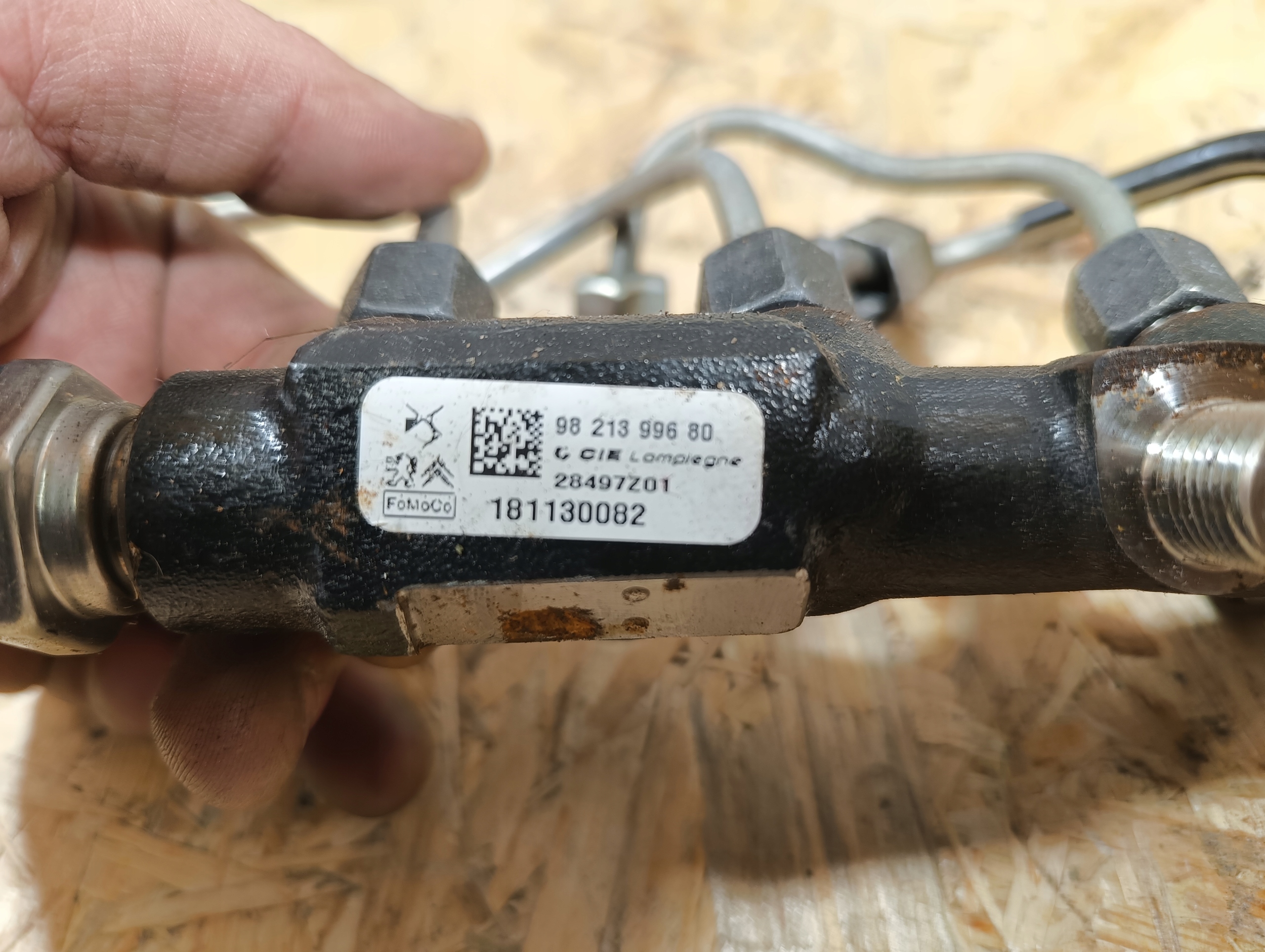 Rampe injection CITROEN C3 III 1.5 BHDI 9821399680
