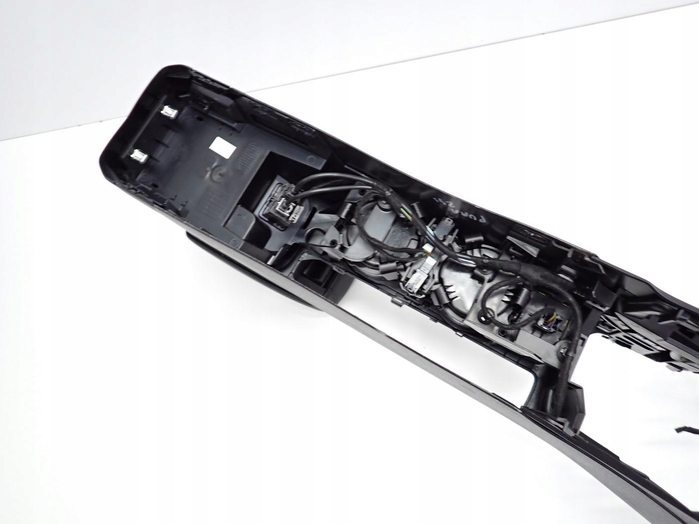 тунель подлокотник европа оригинал H1BB-A046B26-AD FORD PUMA II MK2 24R