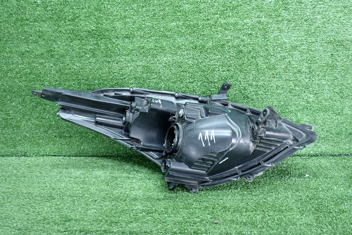 SUZUKI SWIFT MK7 VII 10- reflektor left light left
