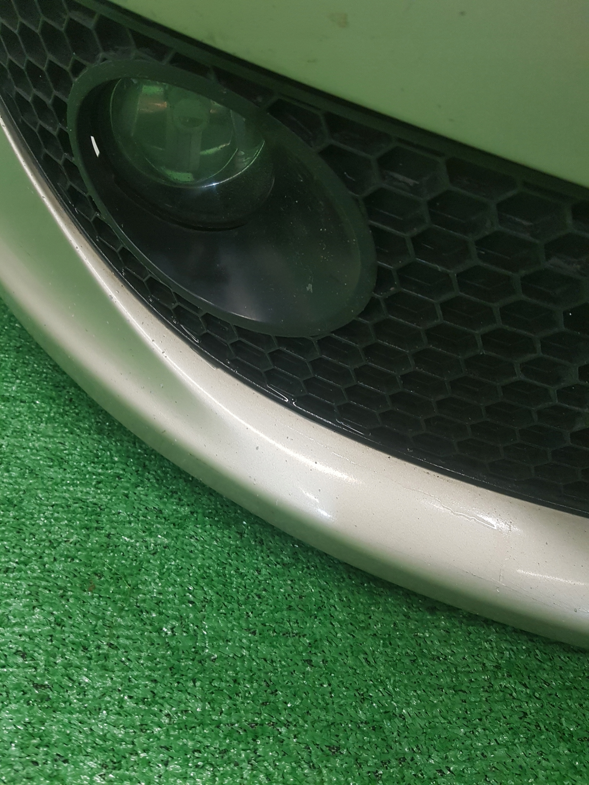 bumper front front SEAT ALTEA 2005 KOD LAKIERU L51R