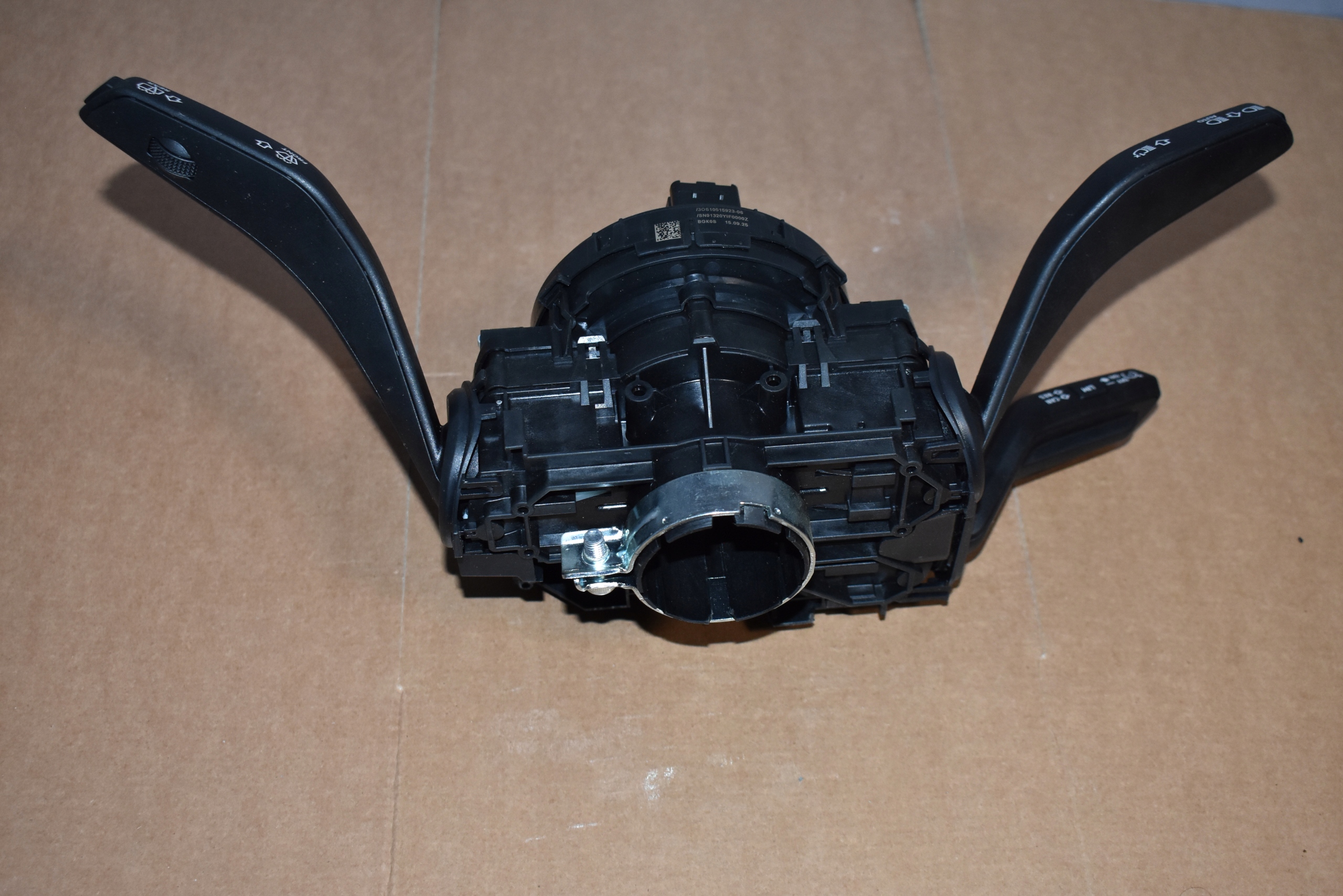 IDEALNE DEVIO LUCI DEVIO + ANELLO airbag VOLANTE AUDI A5 B10 1