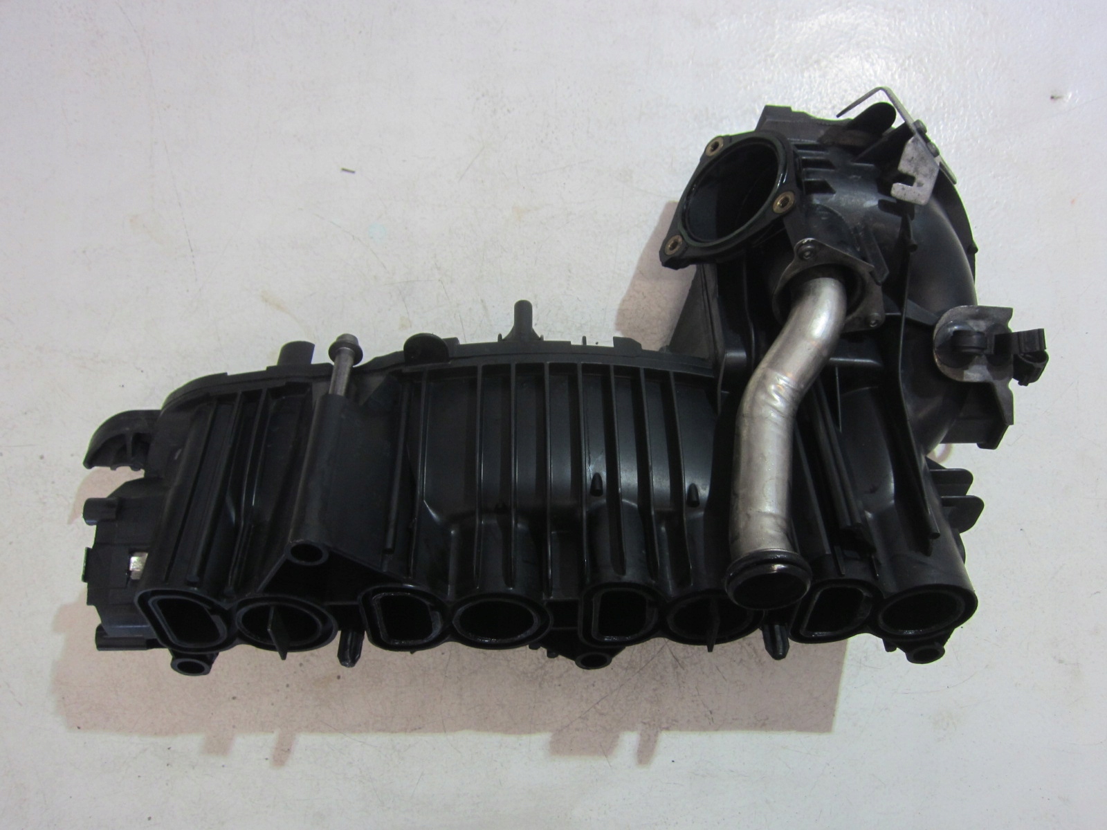 BMW E90 E87 E92 320D intake manifold 7810741
