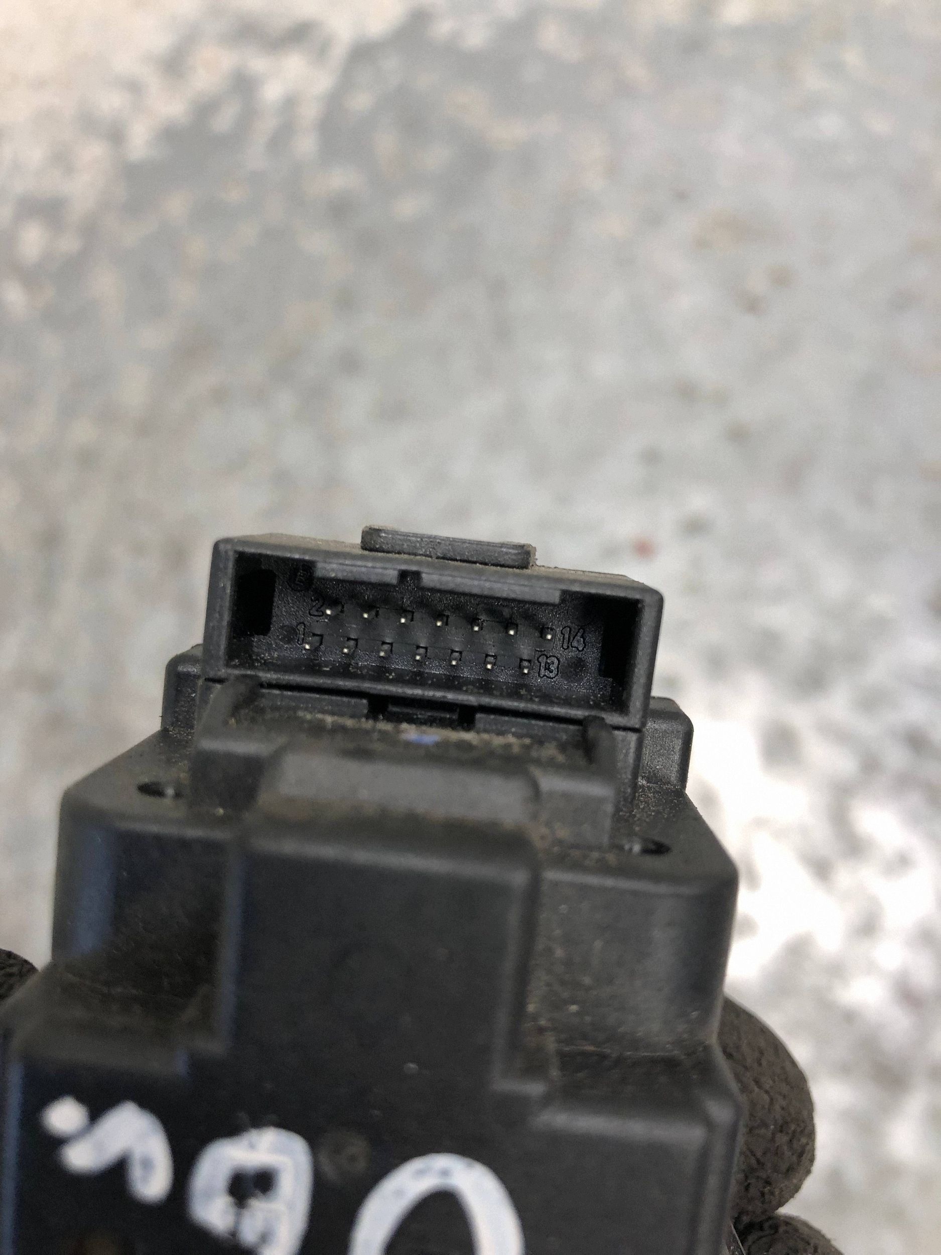 ignition BMW E90 6954719