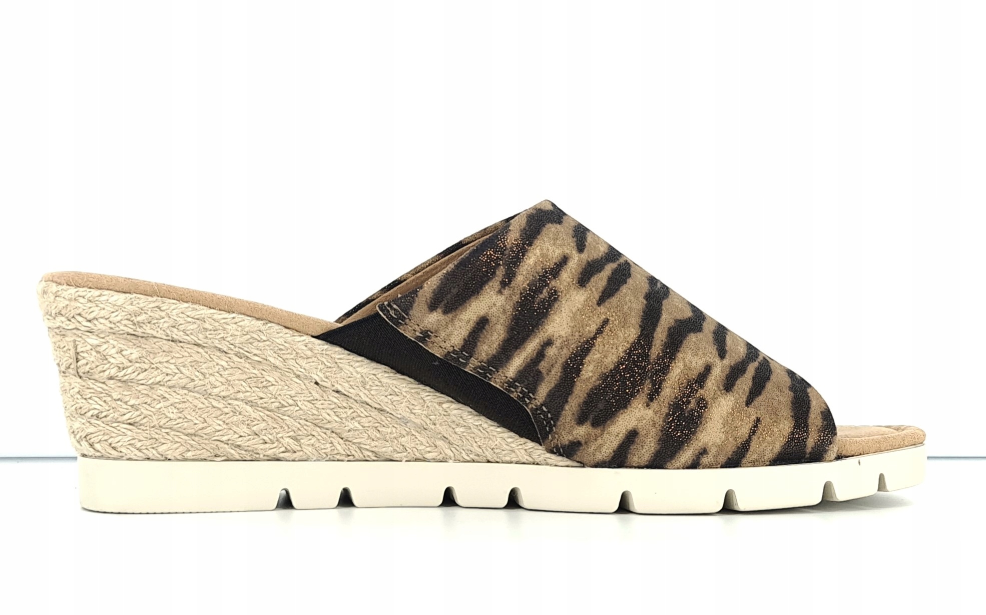 Hnědé kožené Nazouváky na klínku Gabor 40