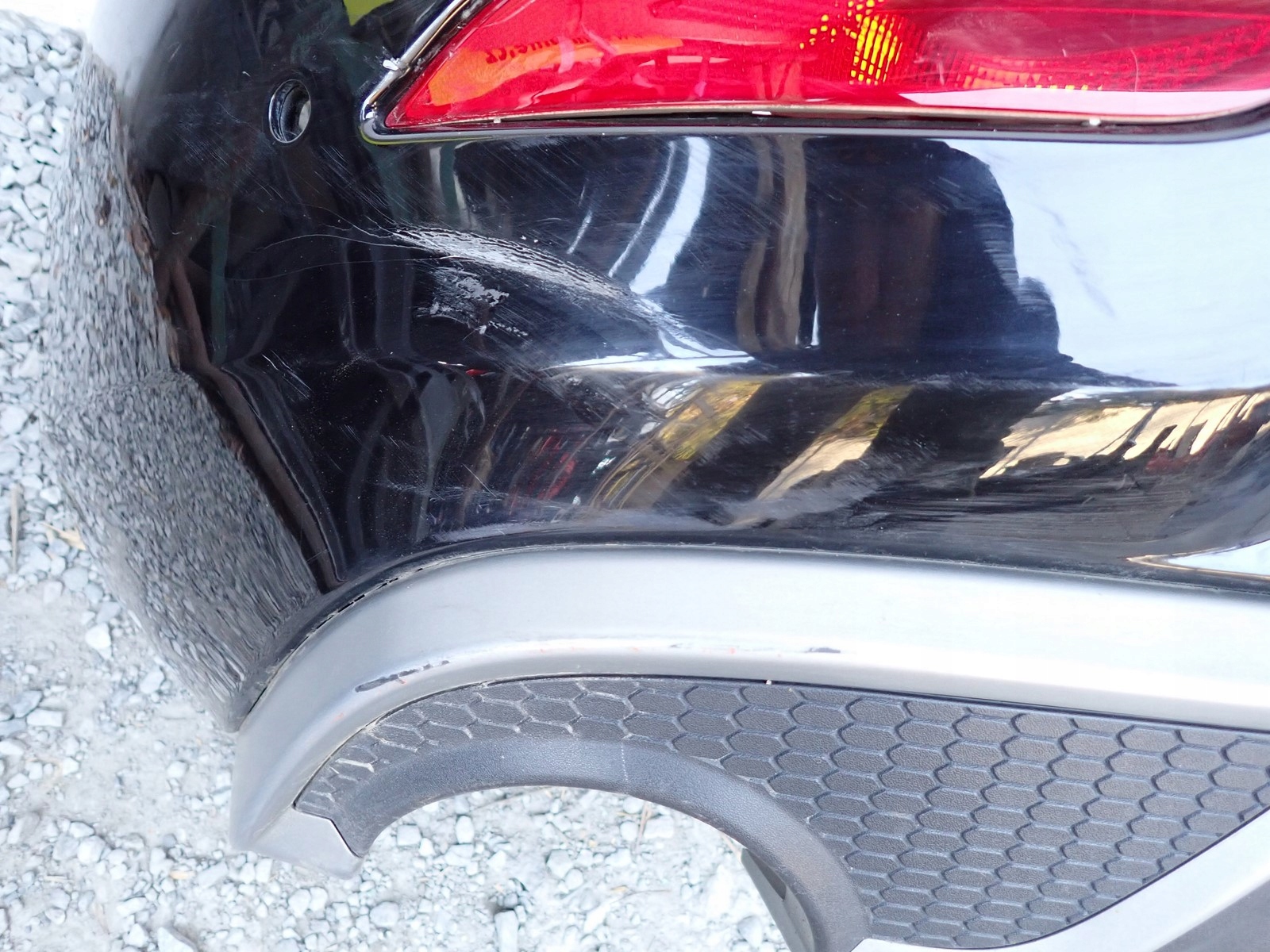 lökhárító far hátsó VOLVO V40 525 R DESIGN 2012