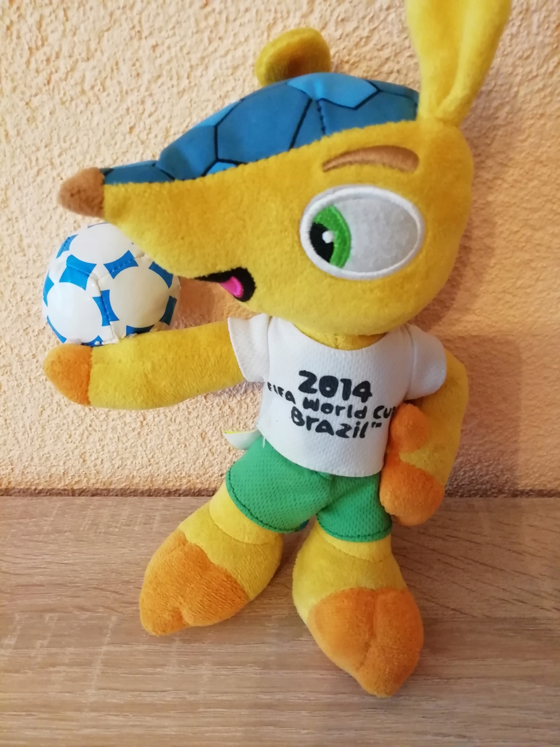 Piłka nożna Brazuca Mundial 2014 w Brazylii Size 4 - 7615990001 - oficjalne  archiwum Allegro