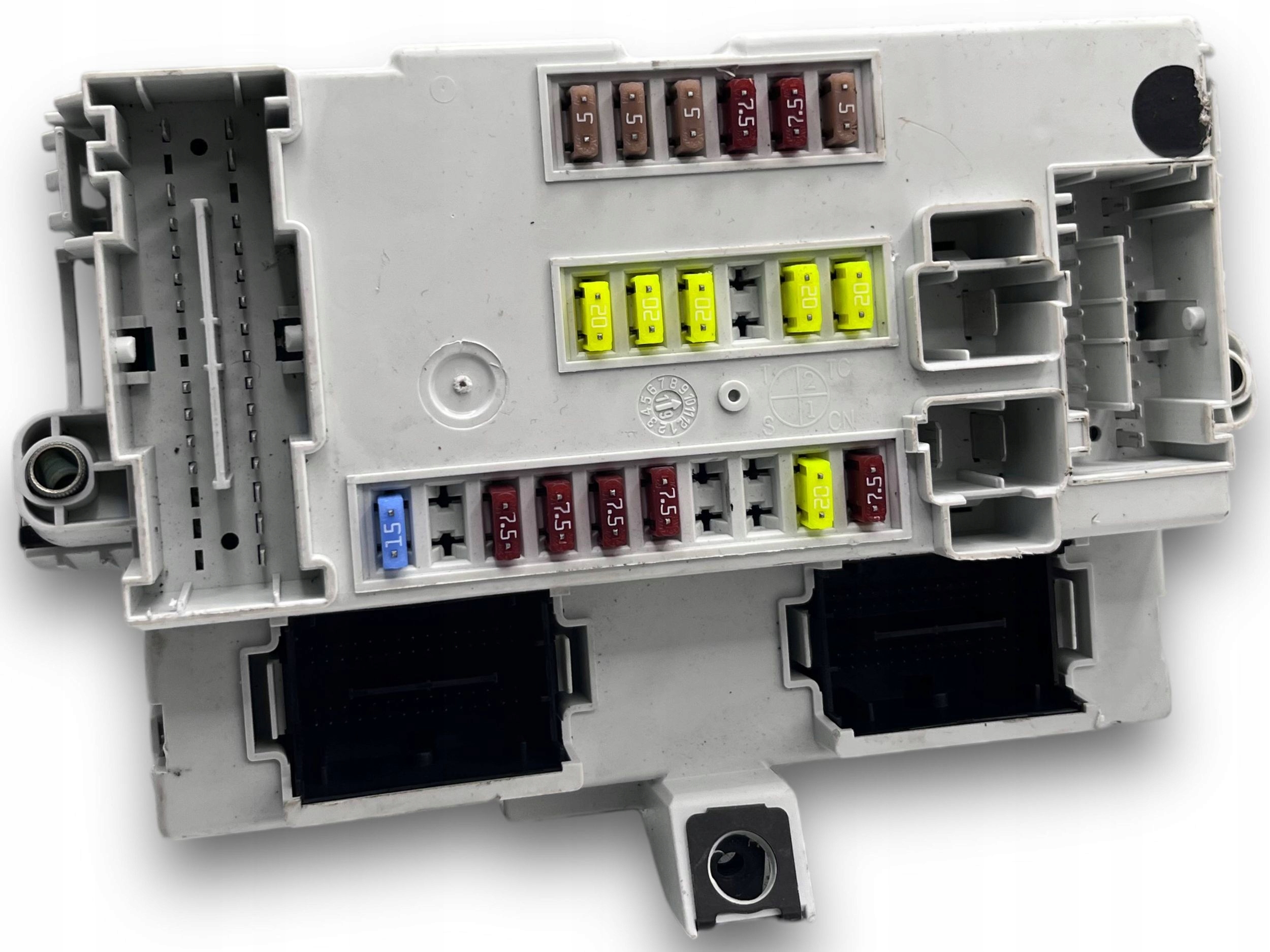 Fiat 500L Module fusibles 52140284