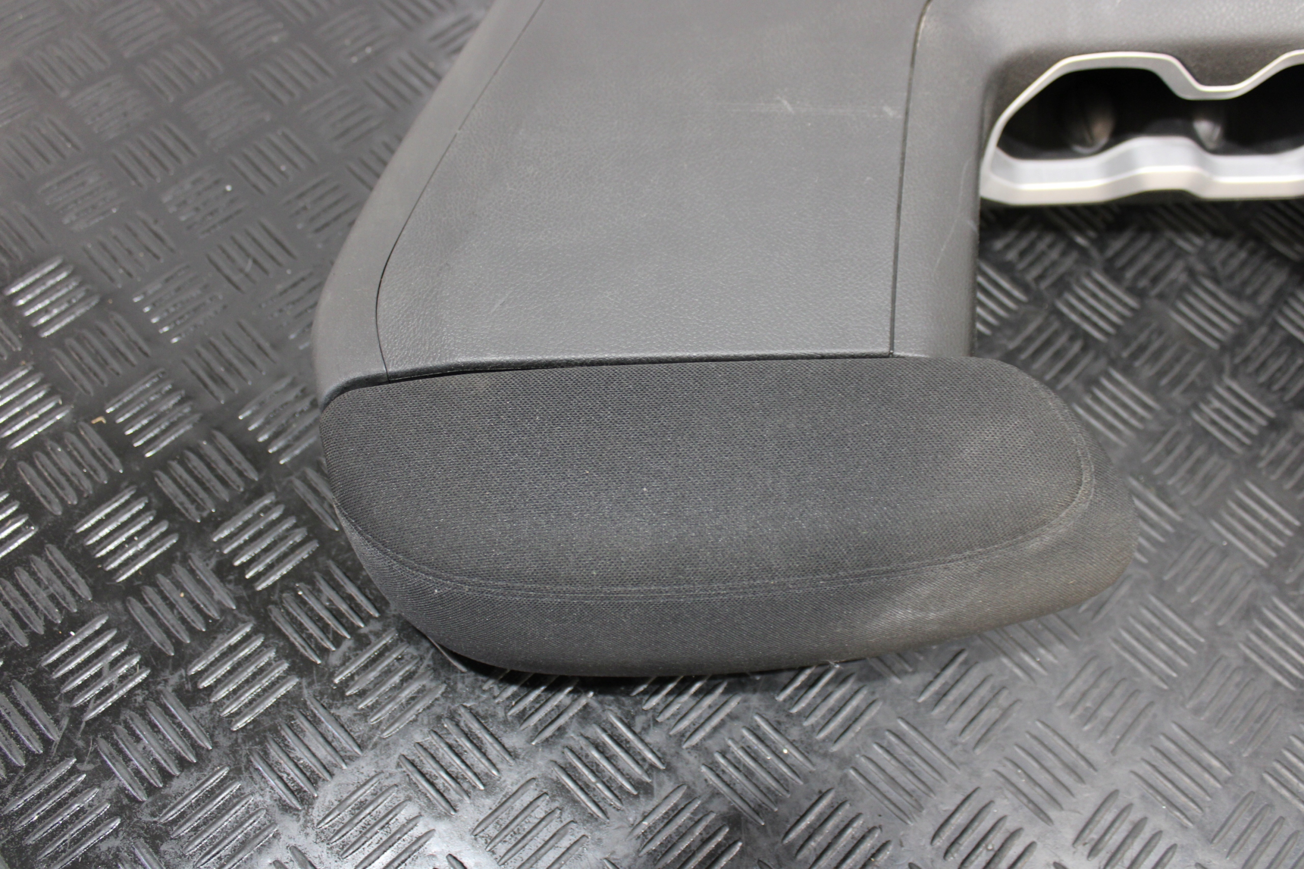 TUNEL mitte Armlehne JEEP RENEGADE