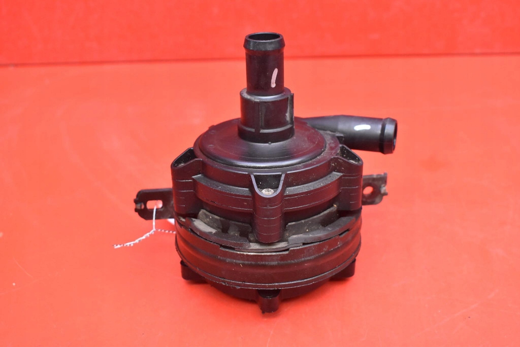 pumpa pumpa cirkulacije vode 13597901 OPEL AMPERA-E 204 KM 17-20