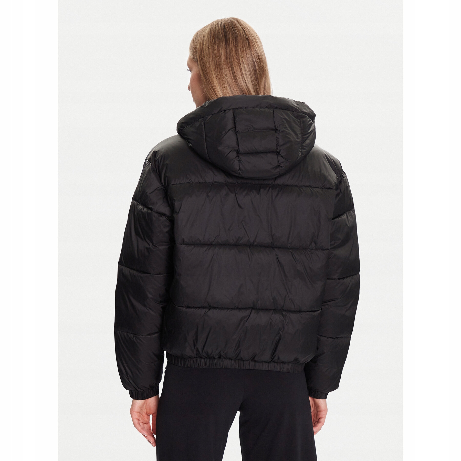 Ea7 Emporio Armani Damskie Kurtka zimowa Czarny