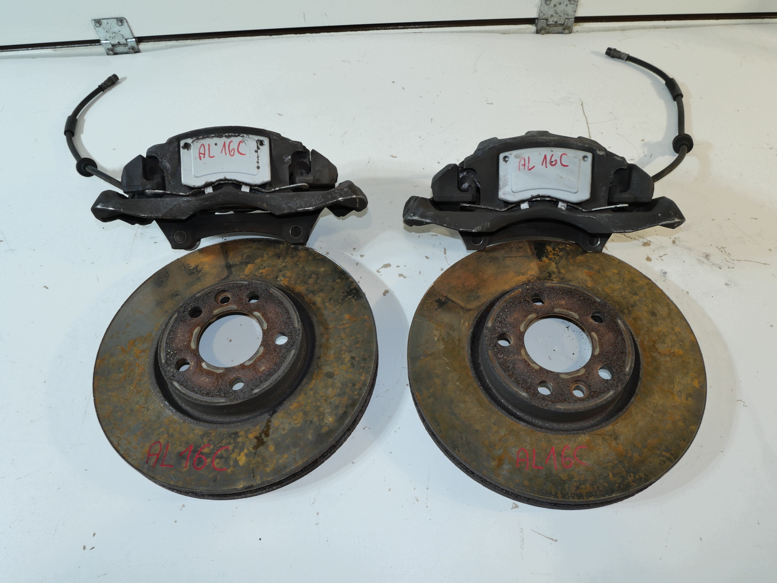 VW T5 LIFT T6 2.0 BiTDI calipers discs brake Biturbo