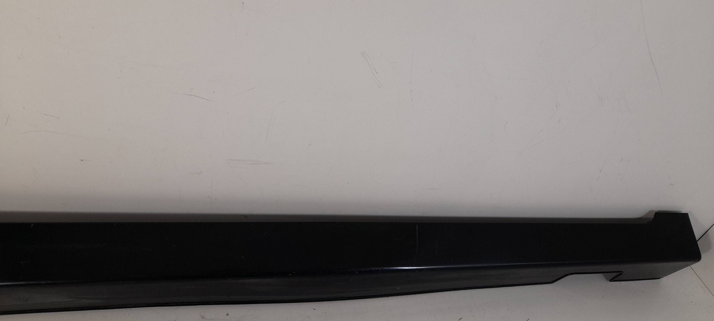 Hyundai Ioniq moulding threshold right 87752G2000 (LS80)