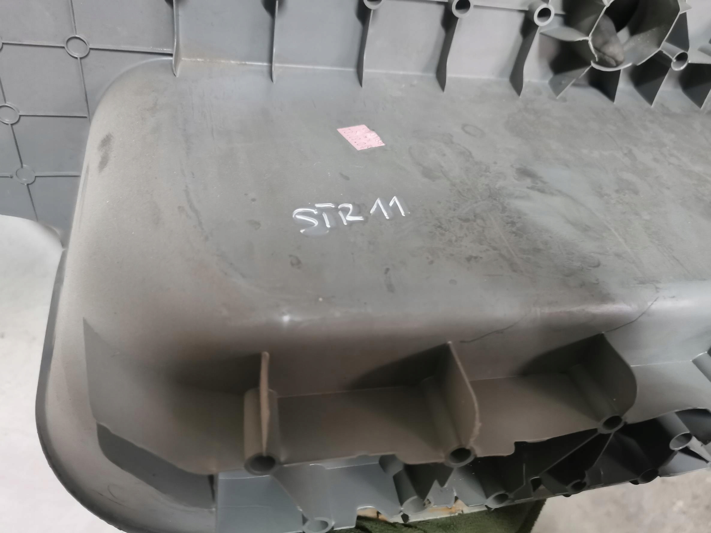 STOPIEN cap of the threshold left front RENAULT TRAFIC II 8200041177 01-14