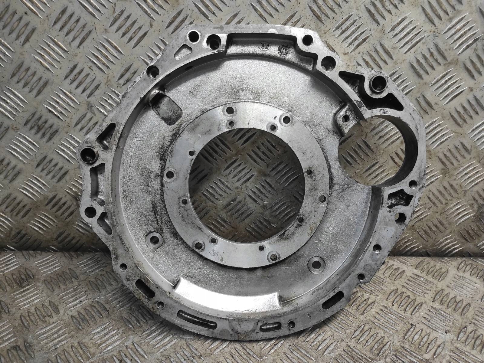 КРИШКА ЗЧЕПЛЕННЯ OPEL FRONTERA A 2.5 TD 90122070F