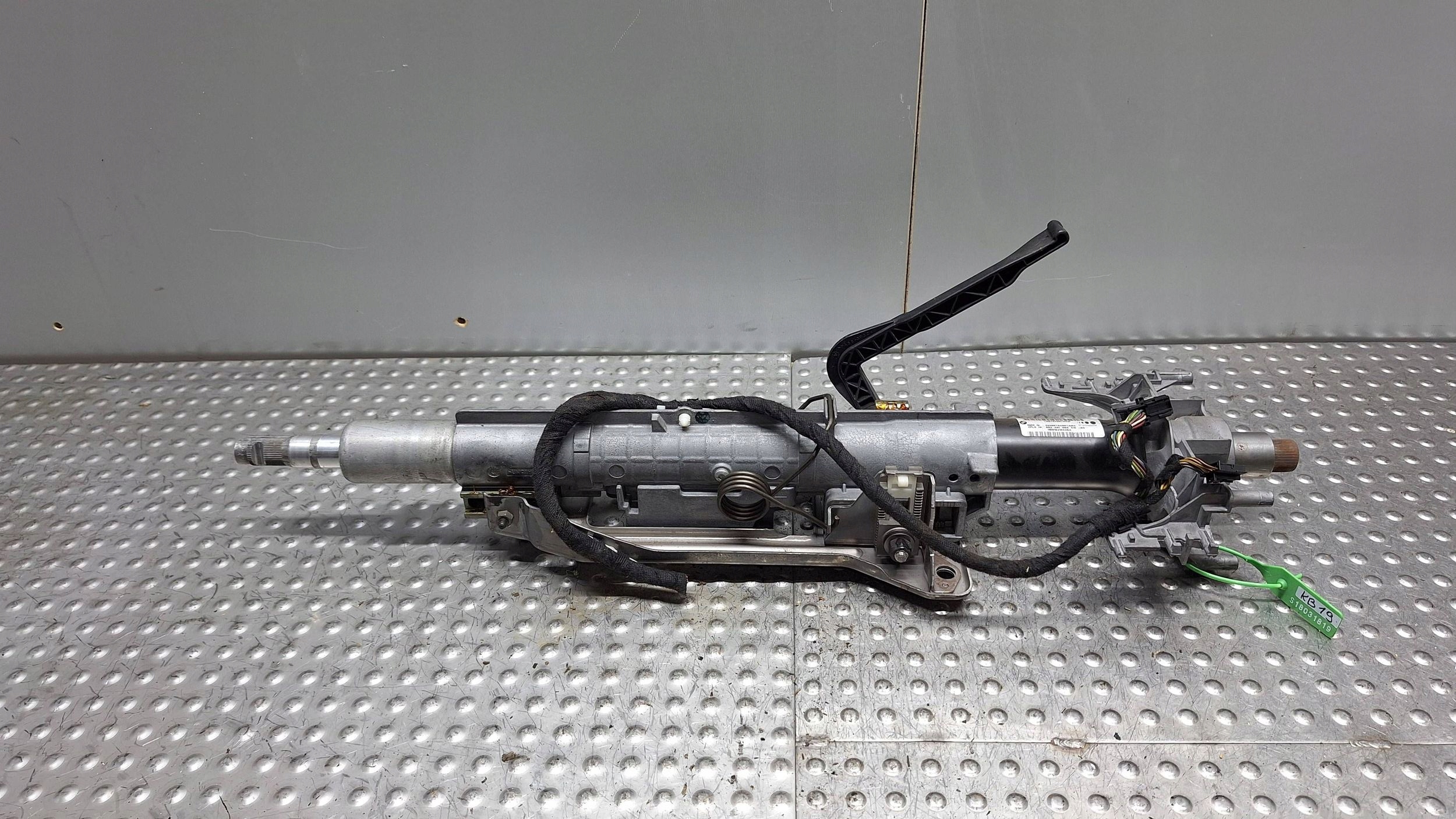 steering wheel rod 6784867 BMW E84 X1