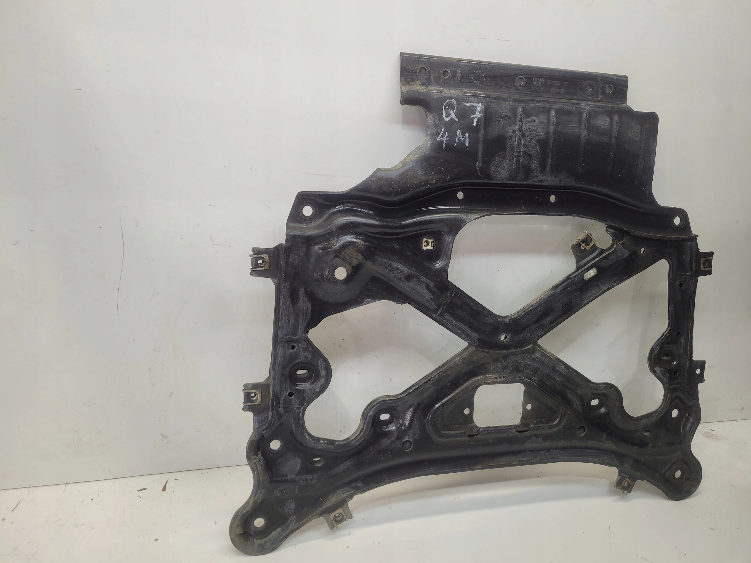 TRAWERS axle beam subframe front AUDI Q7 4M 4M2399345C