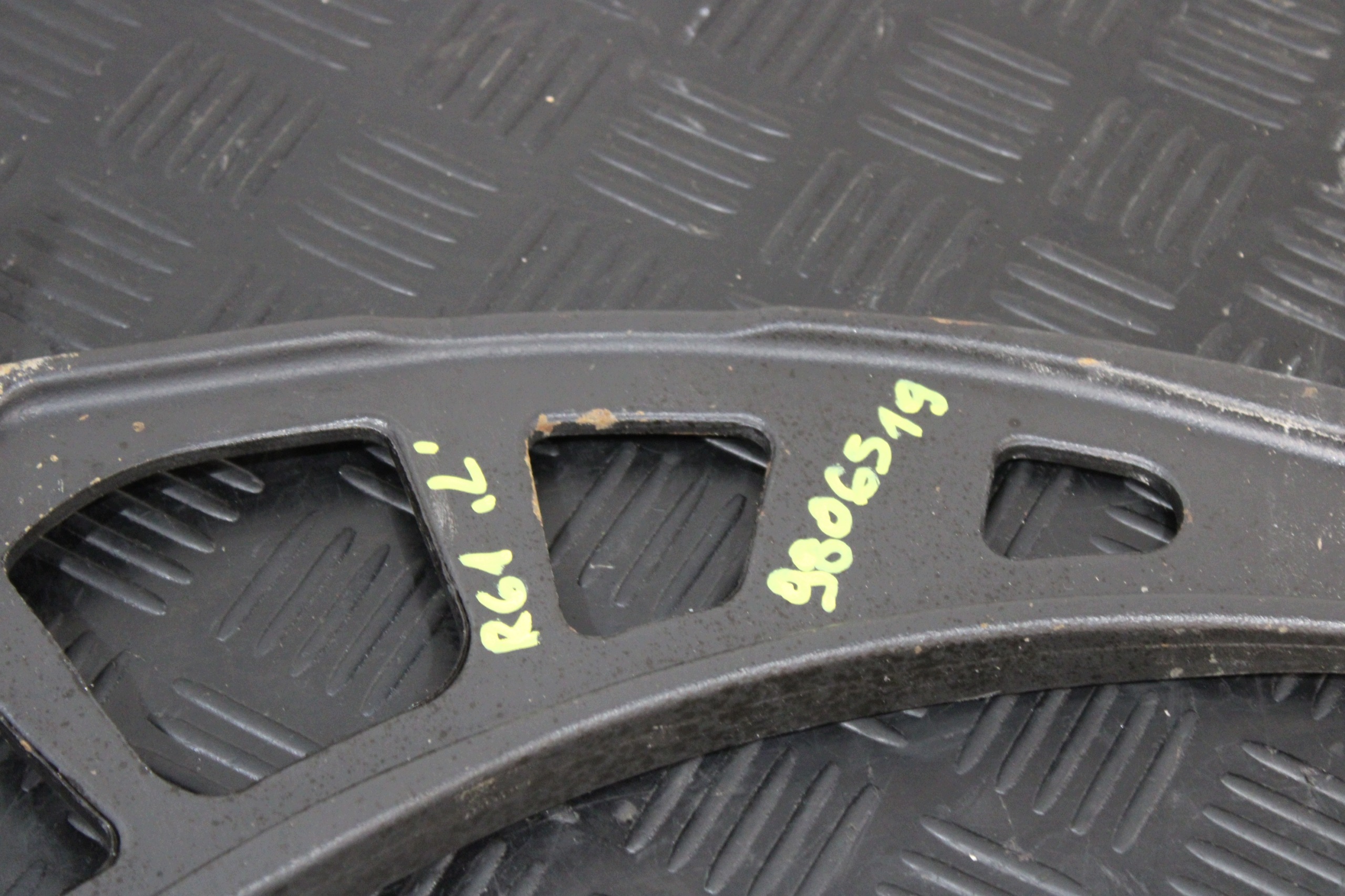 arm left front 9806519 MINI PACEMAN S R61 S