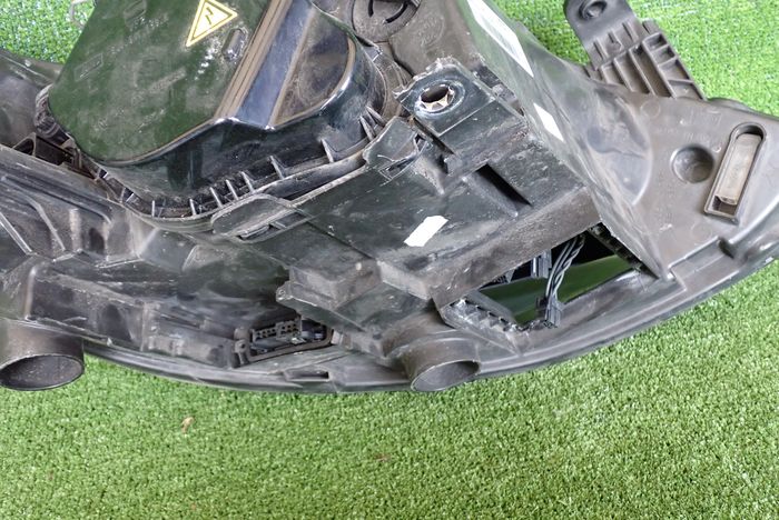 SEAT IBIZA IV XENON LED LIFT 13-17 reflektor left light left