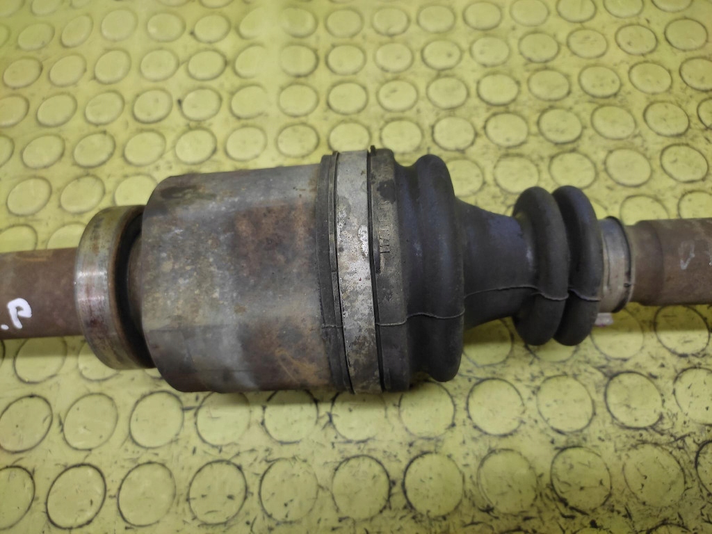 RENAULT MEGANE II 1.5 DCI semi-axis right