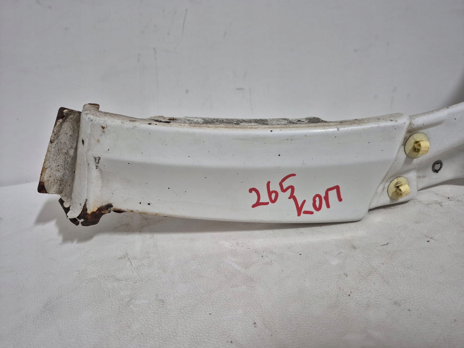 VW CRAFTER and 05-16 fender left front front