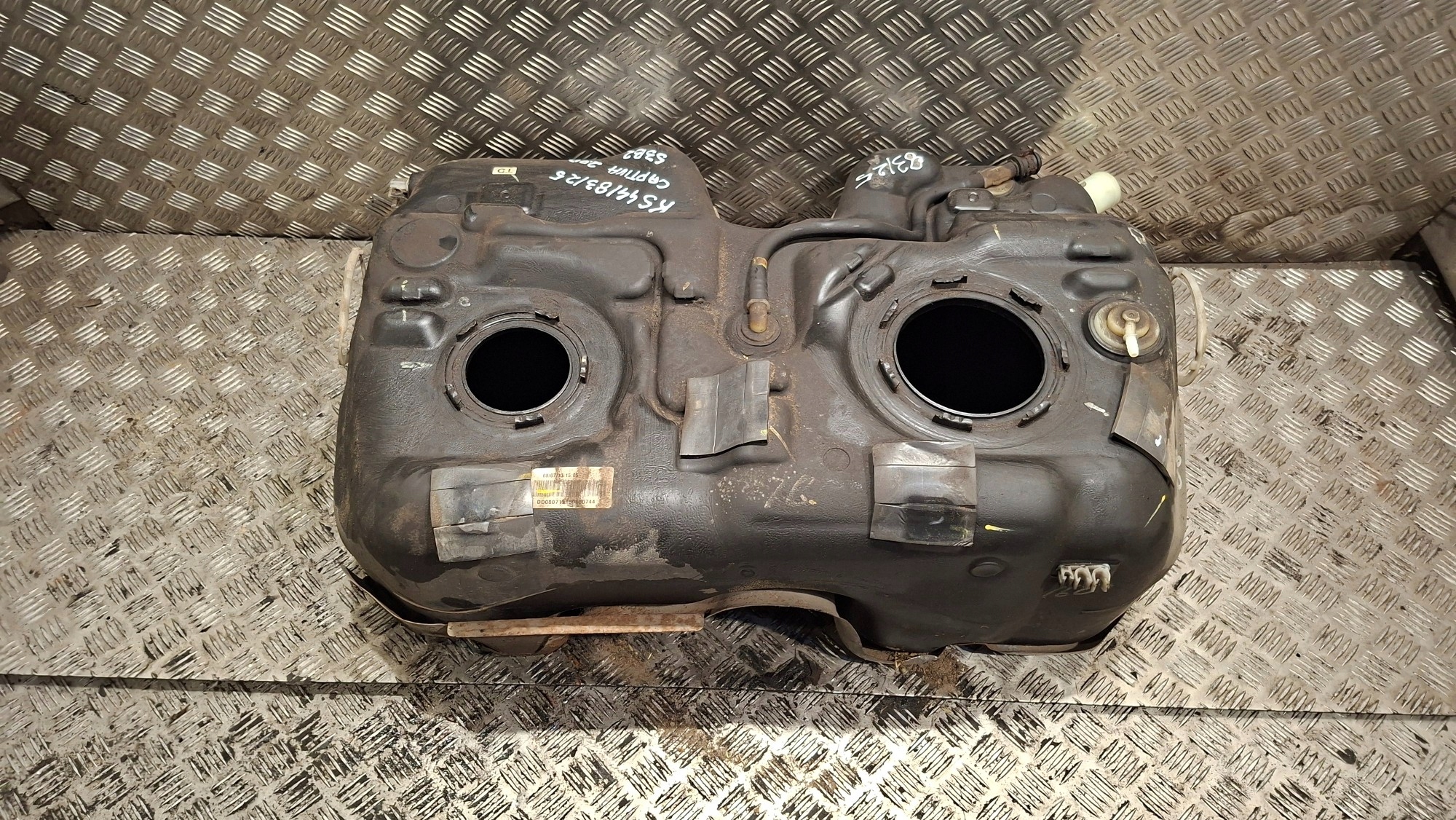 spremnik rezervoar goriva CHEVROLET CAPTIVA 2.0D