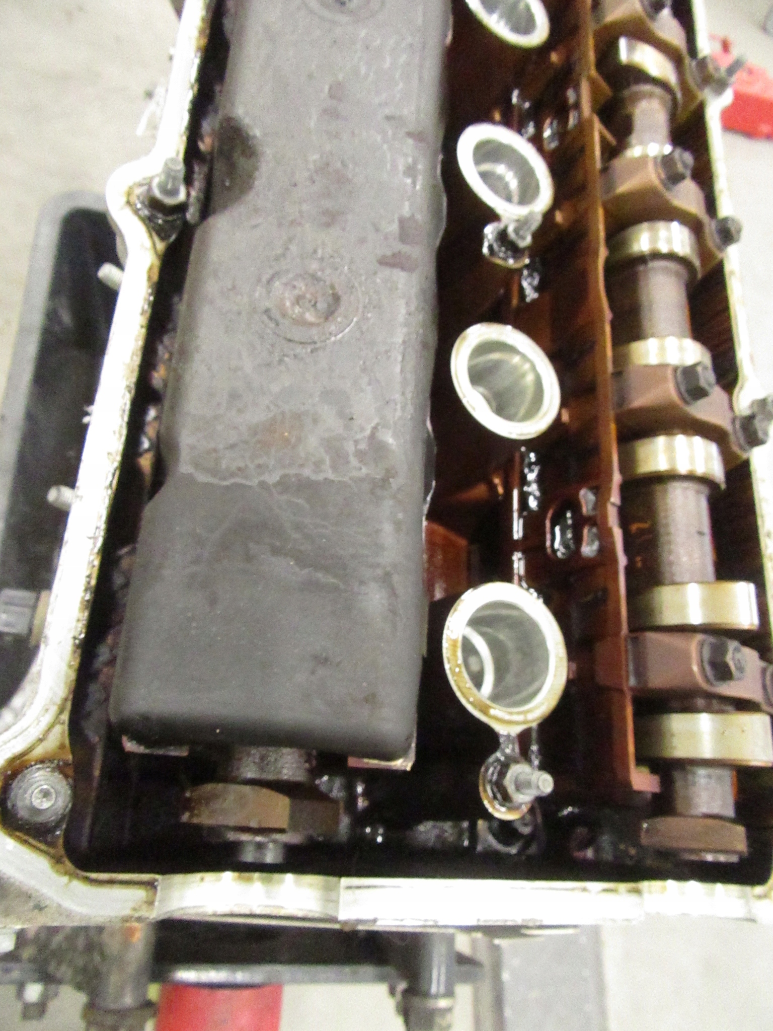 engine pillar BMW e39 e46 e60 e61 2.2 m54 170km m54b22 2004r. 226S1
