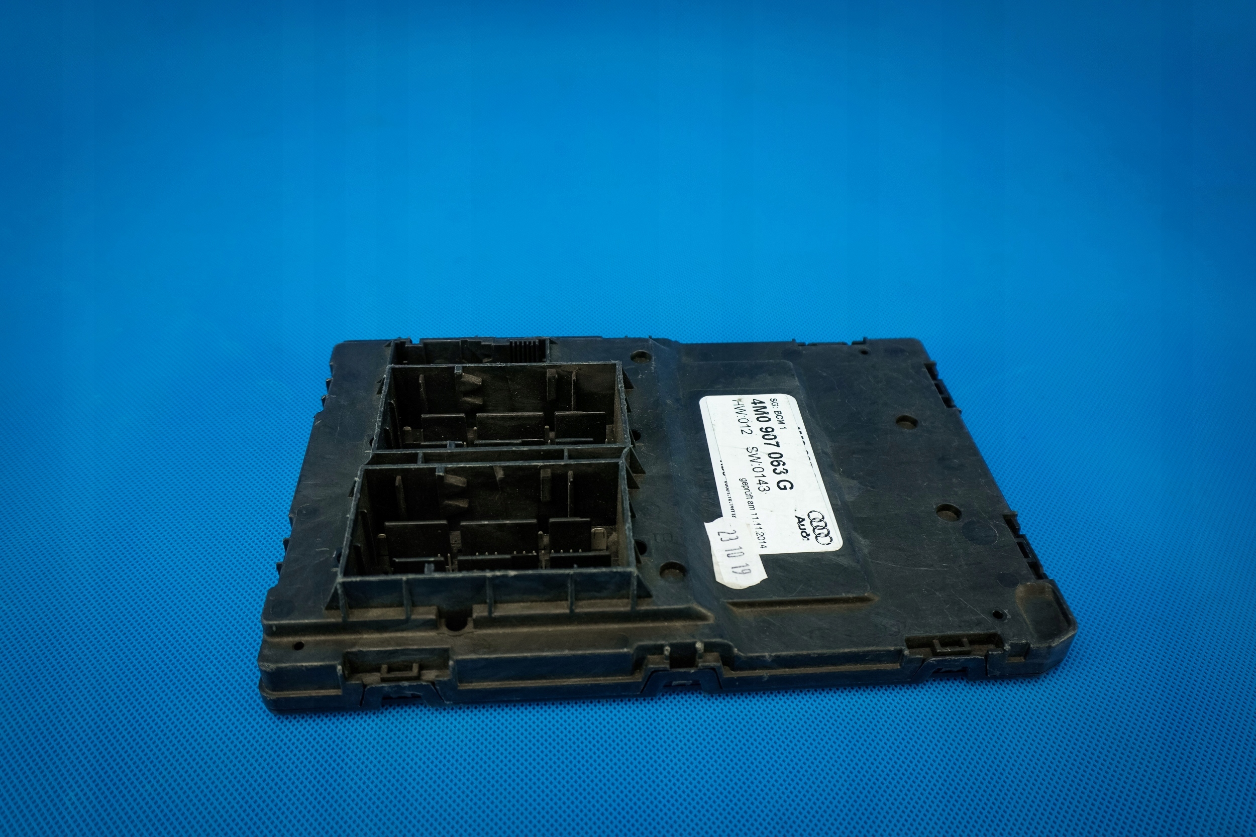 control unit Bordnetz Audi Q7 4M A4 8W 4M0907063G