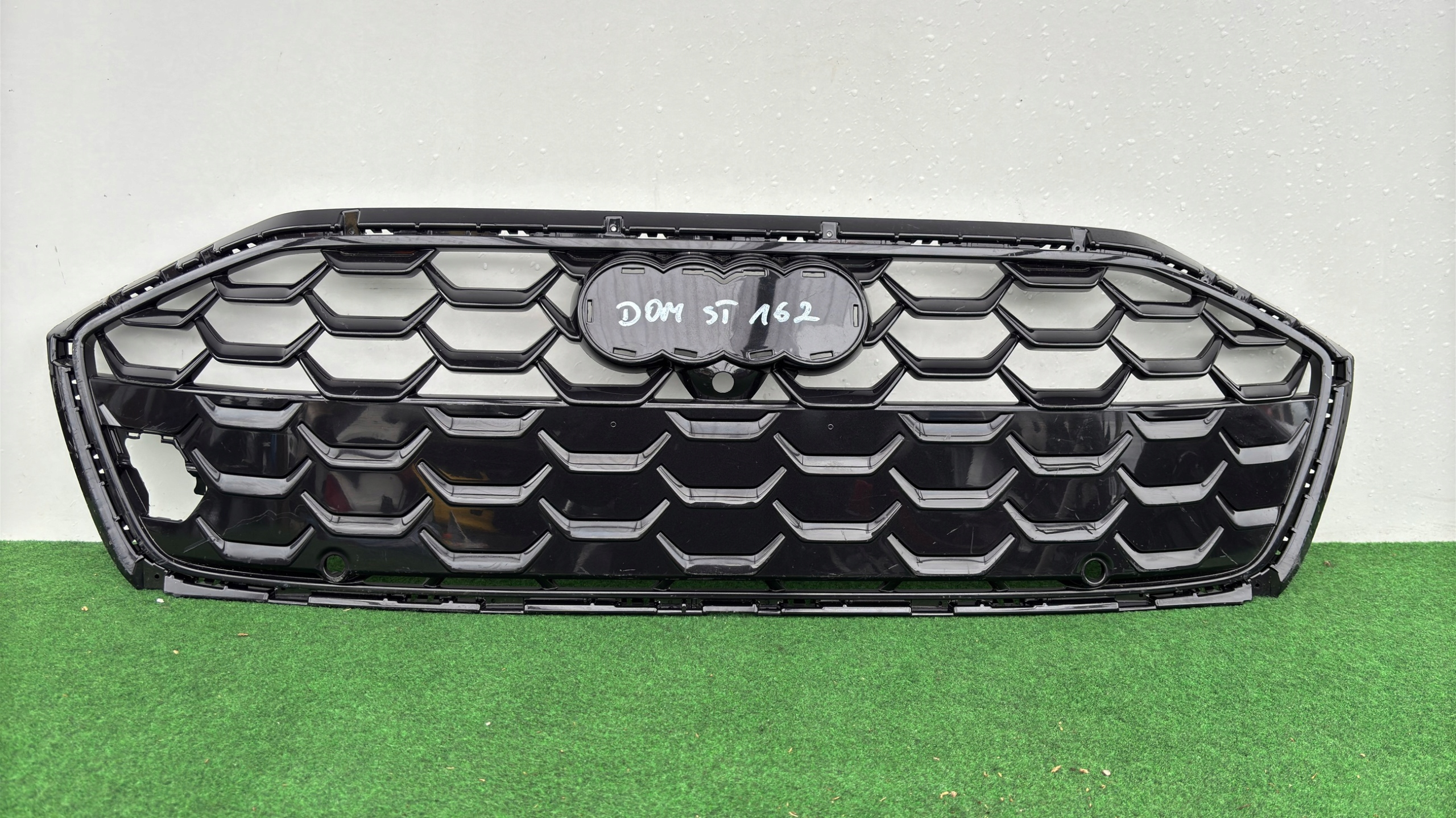 Audi A4 8B3 Kühlergrill FRONTGRILL Kühlergitter 8B3853653AQ - Thumbnail 1