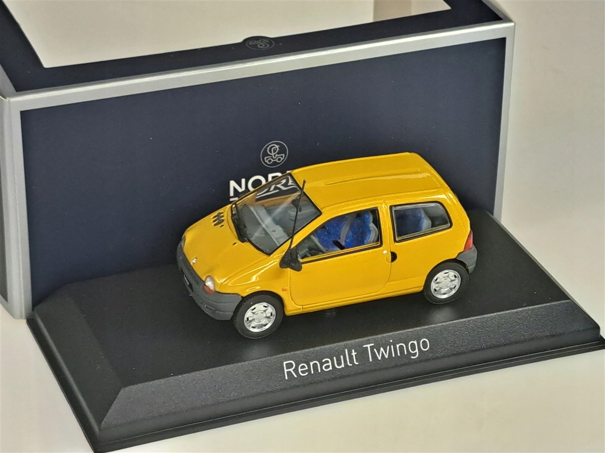 Renault Twingo 1993 4 items Gift box 1:43 - Online exclusive 200 pcs