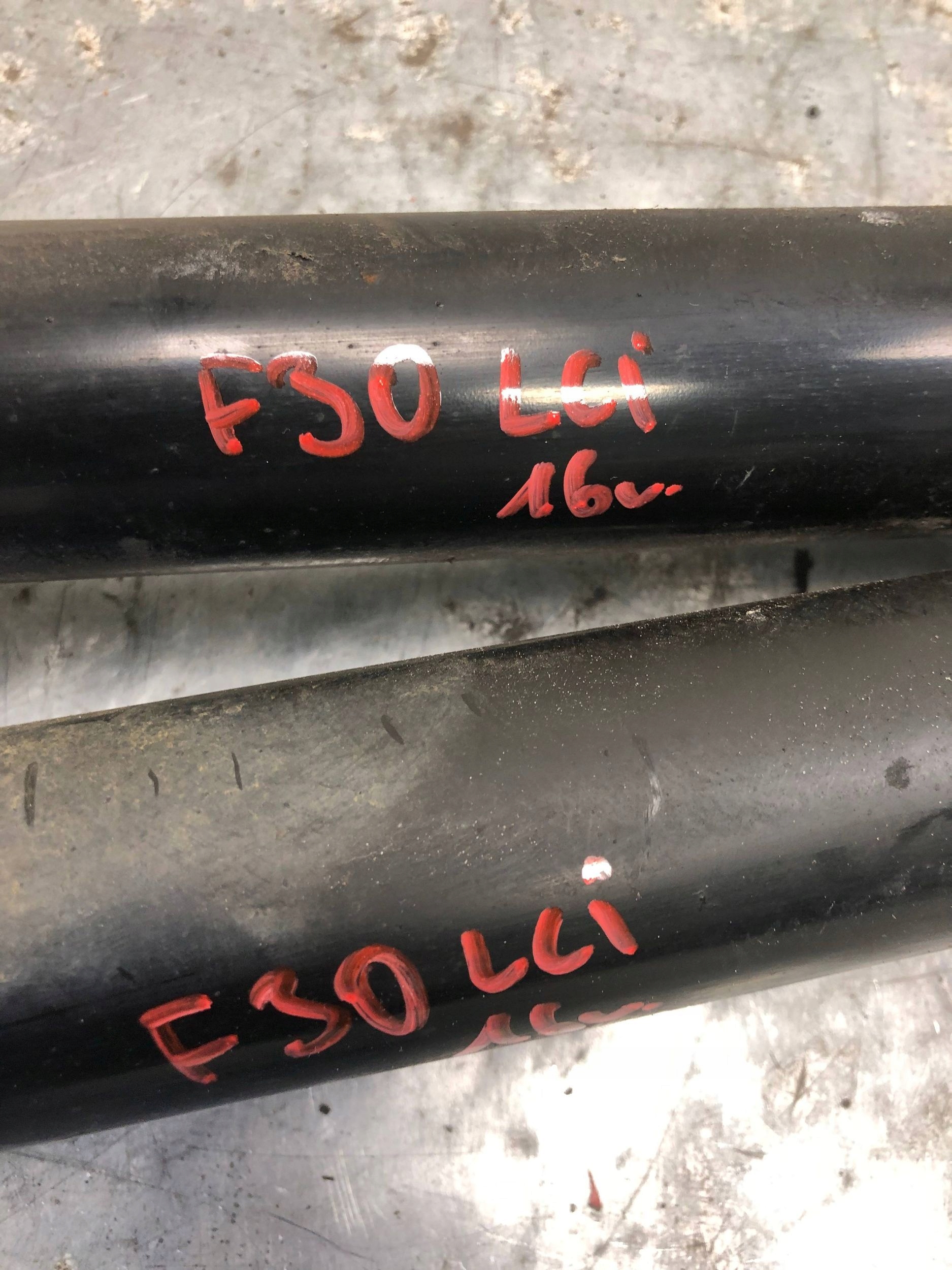 stoßdämpfer heck KOMPLET BMW F31 6873802