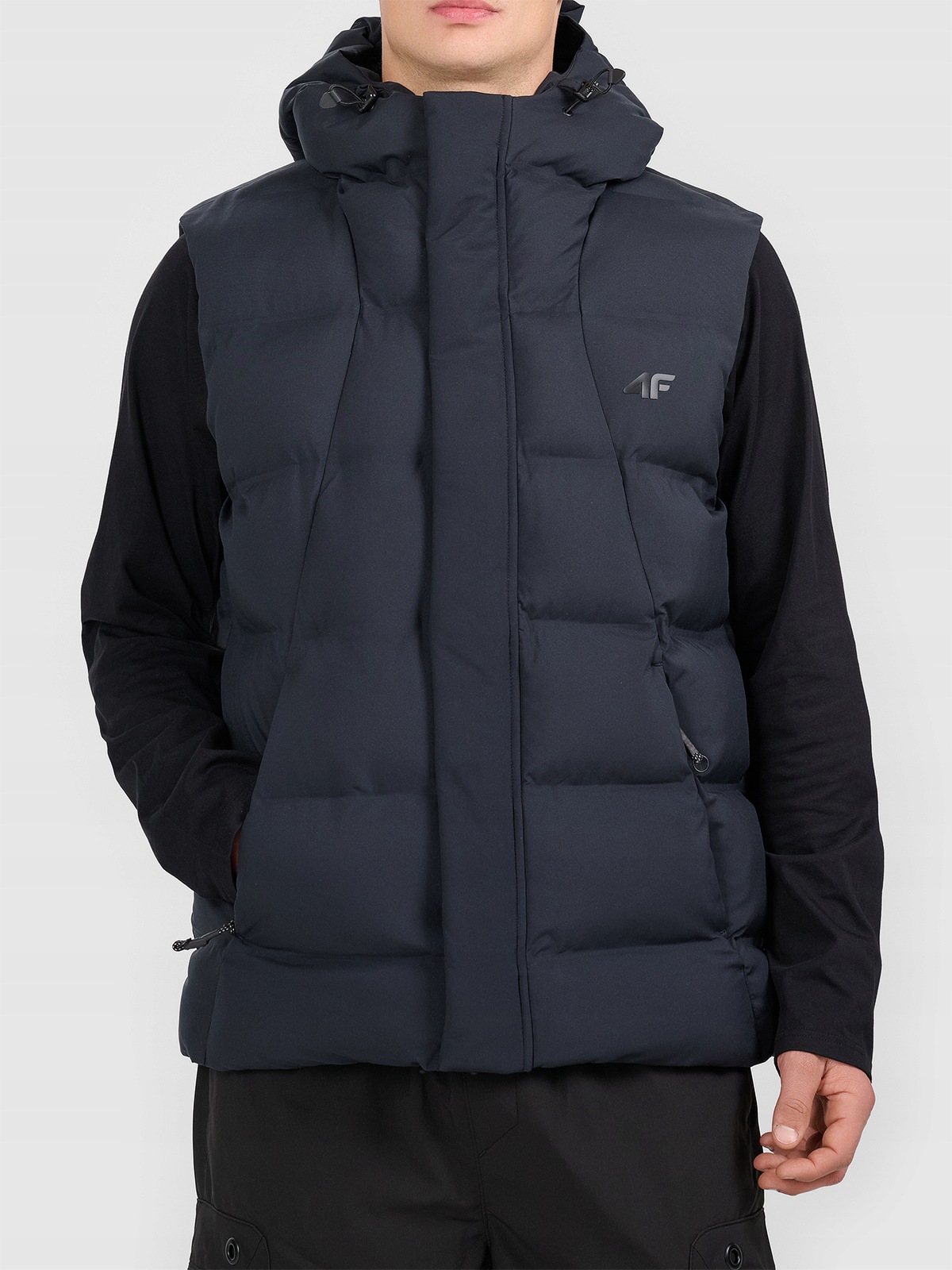 Kamizelka Męska Pikowana Hydrofobowa Regular Fit 4F Czarna AW26 3XL