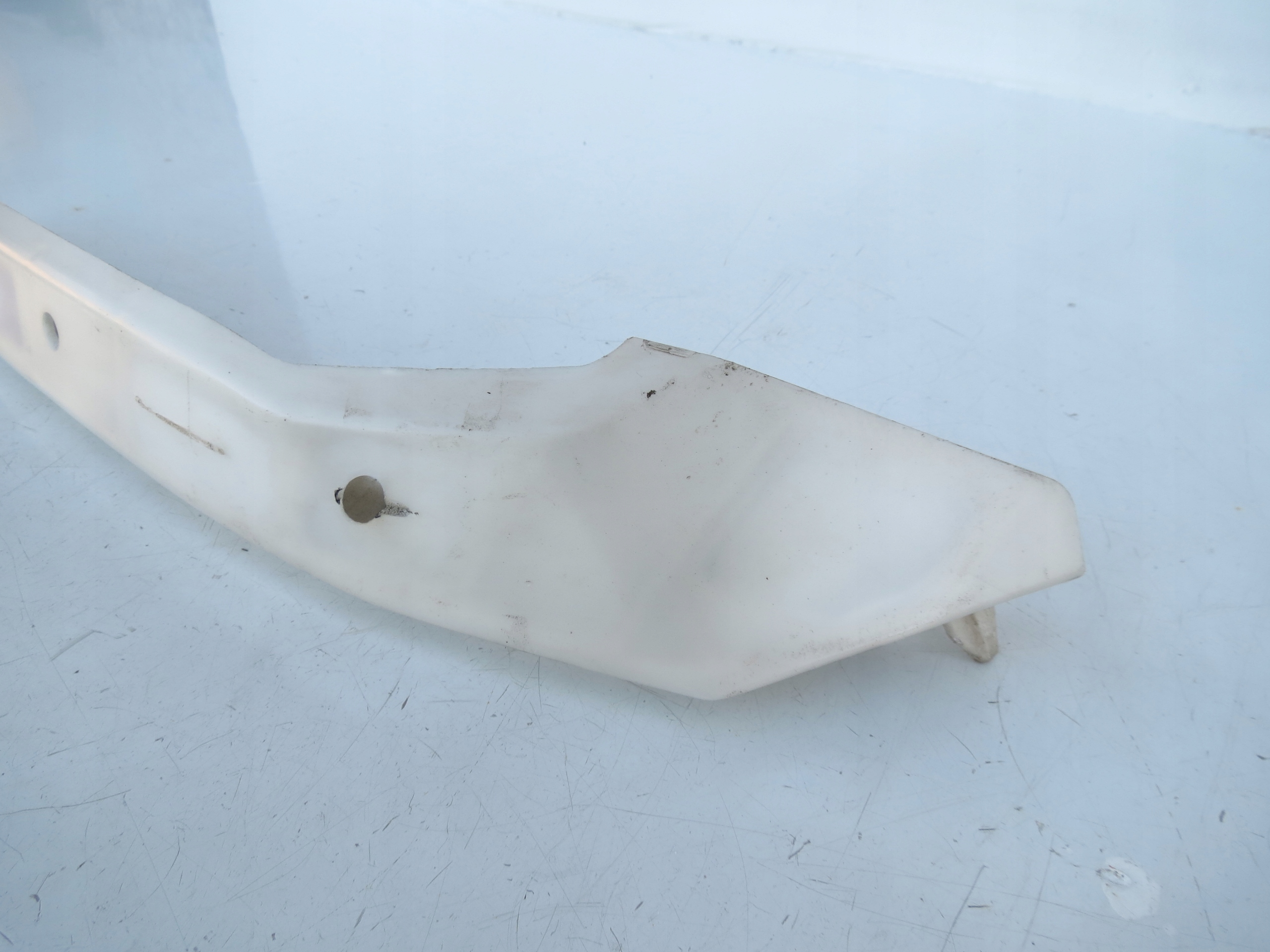 support holder frame of a bumper left front front CHEVROLET CAMARO 17-23